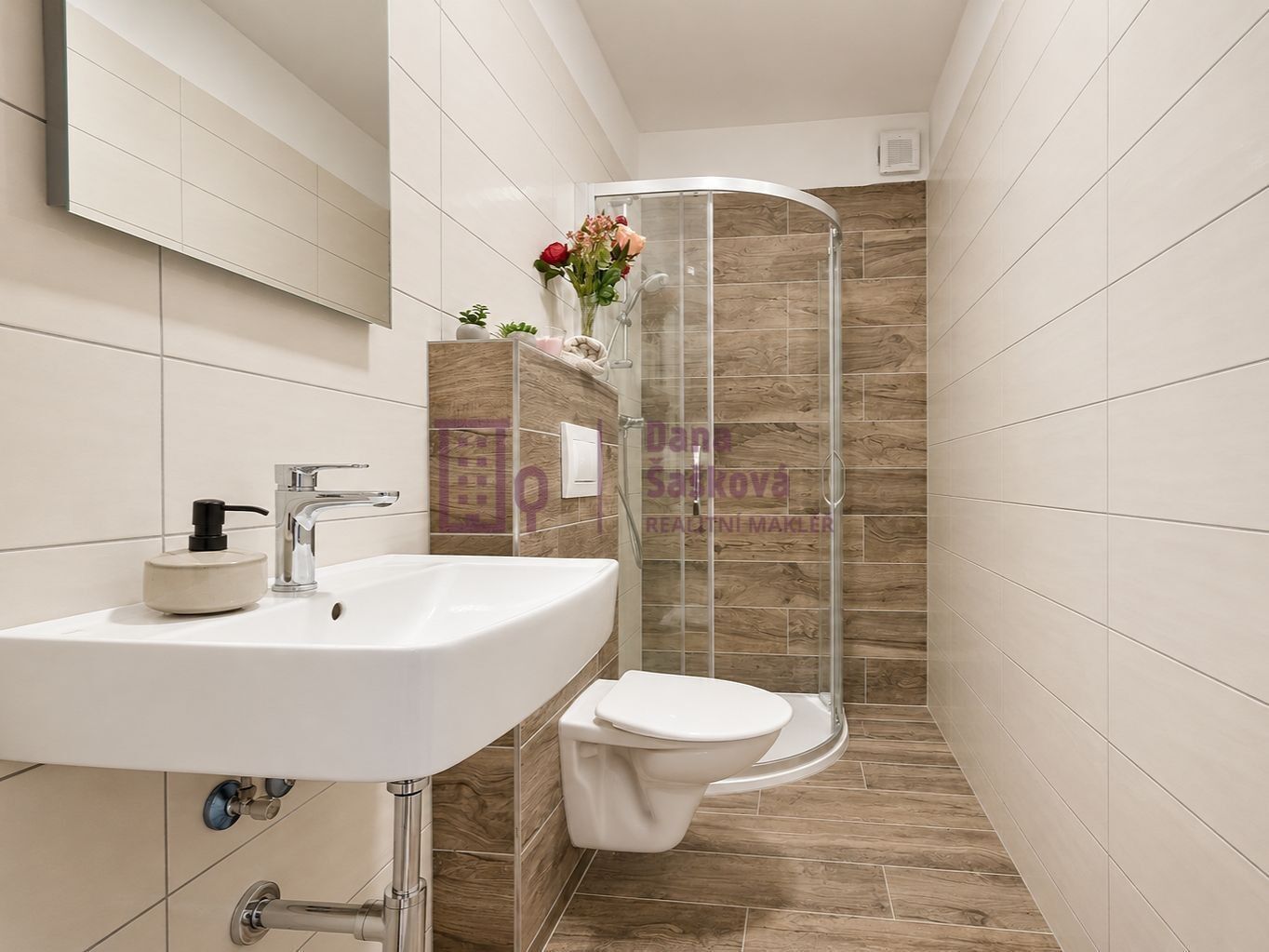 1+kk, nám. Míru 165, Jindřichův Hradec I, 23 m² - 2