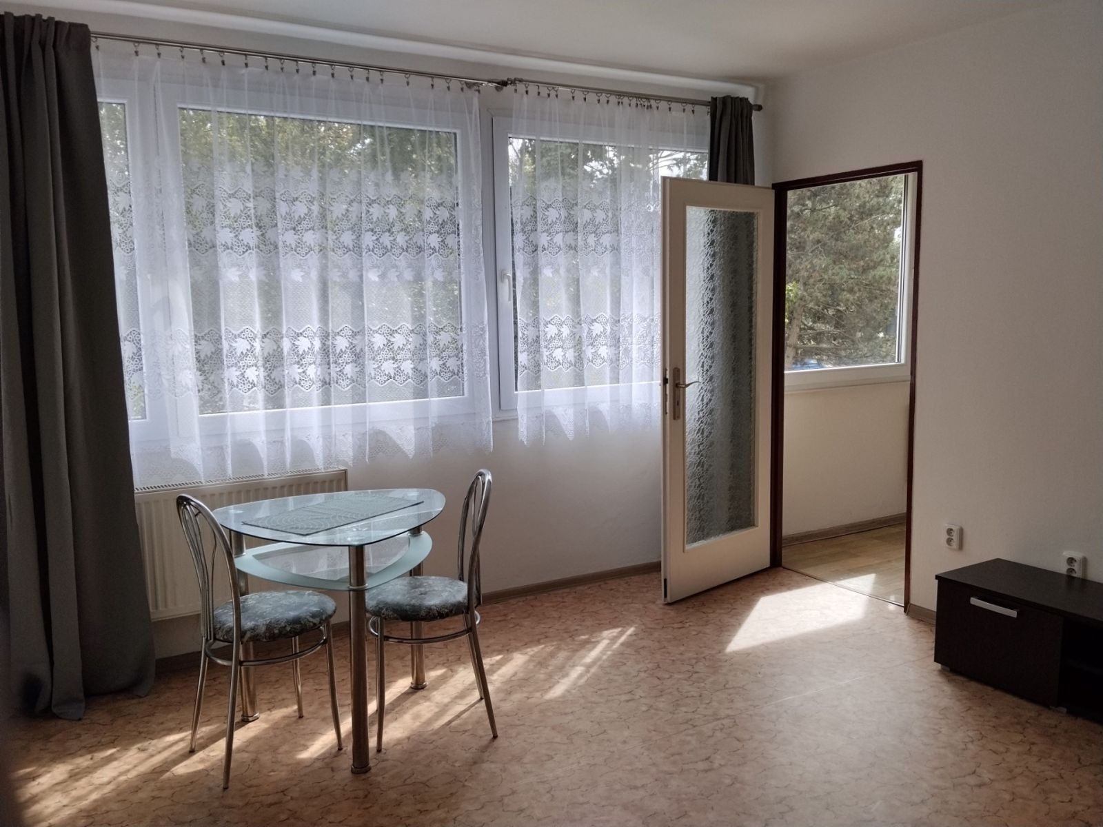 1+1, Polní, Hradec Králové - Slezské Předměstí, Královéhradecký kraj, 27 m²