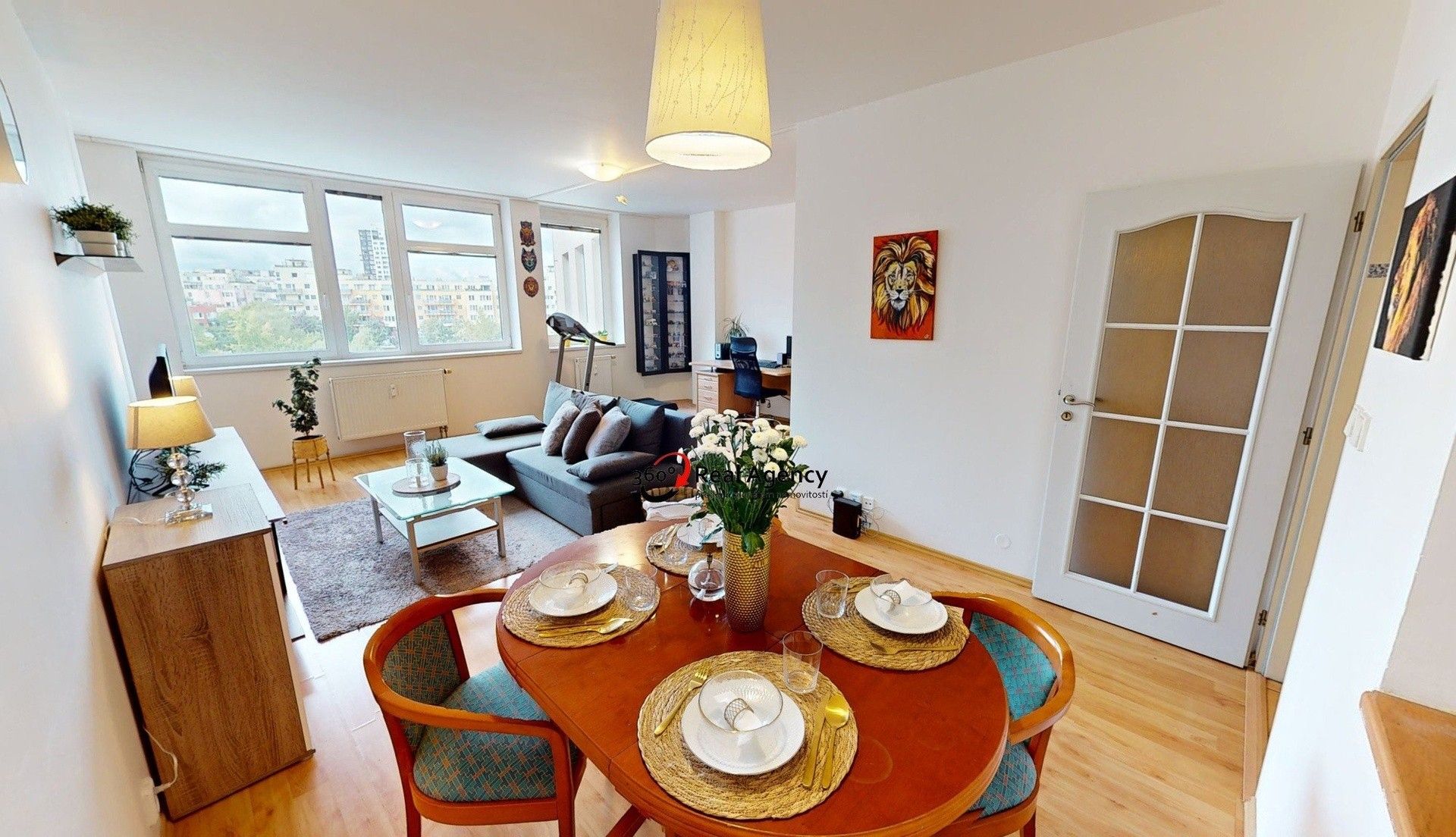 Pronájem byt 2+kk - Trnkovo náměstí, Praha, 75 m²