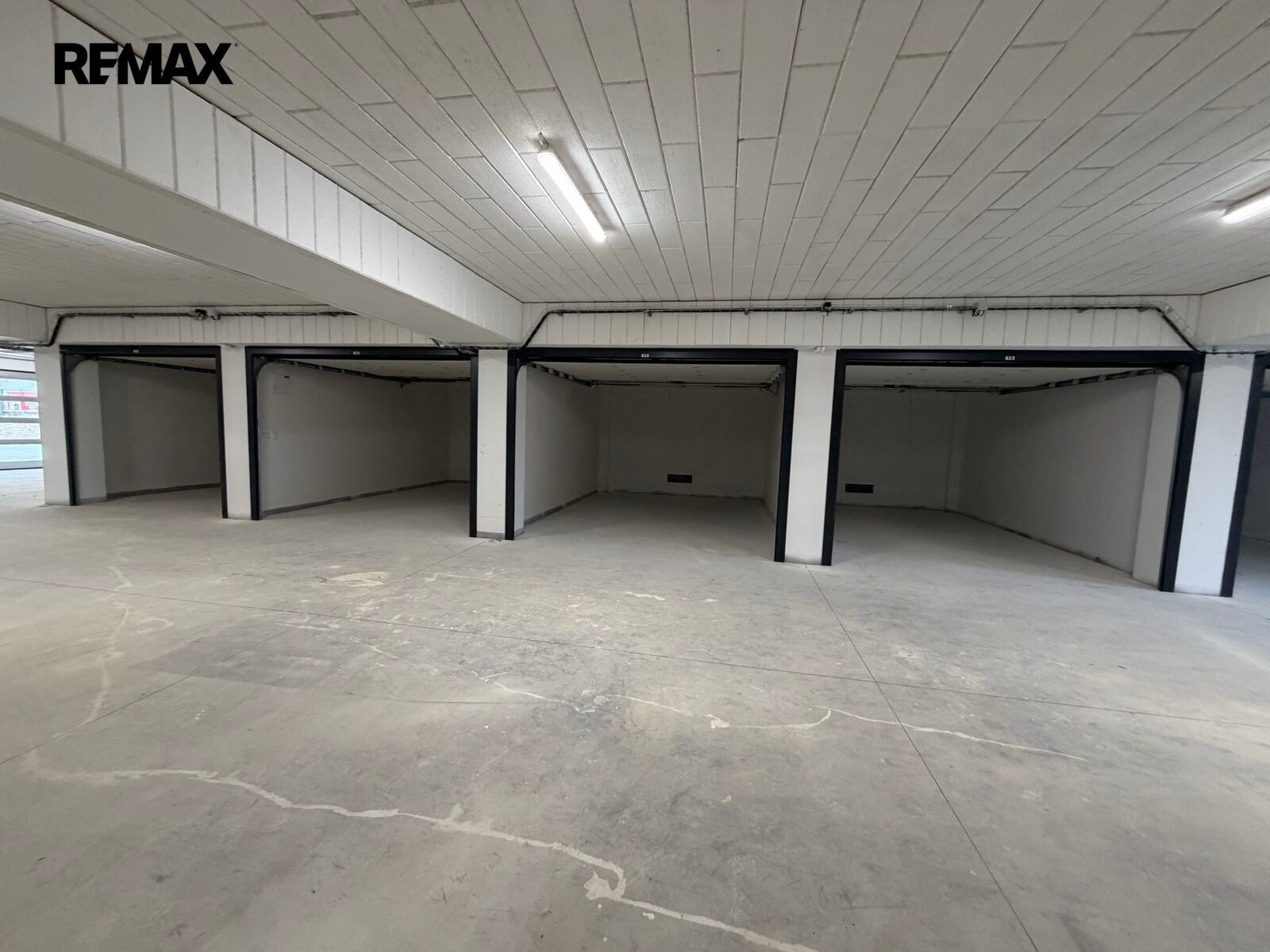 Pronájem garáž - Humpolec, 22 m² - 5