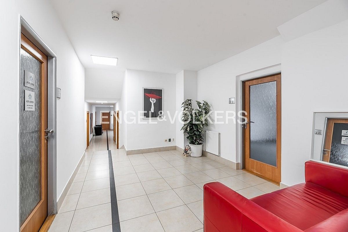 Kancelář · 57 m² · Praha - Žižkov, okres Praha 3, Hlavní město Praha - 4