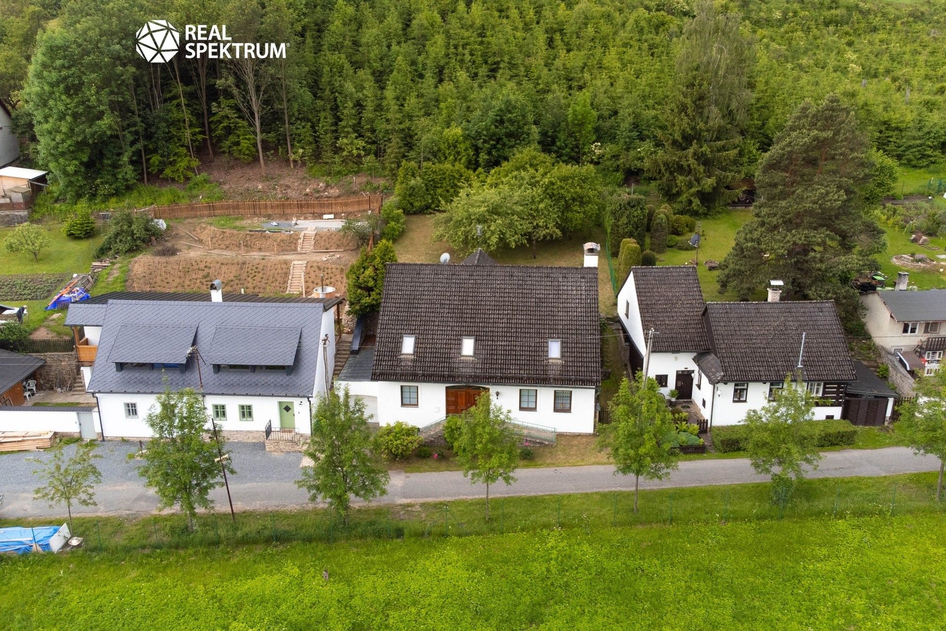 Chalupy, Jimramov, 413 m²