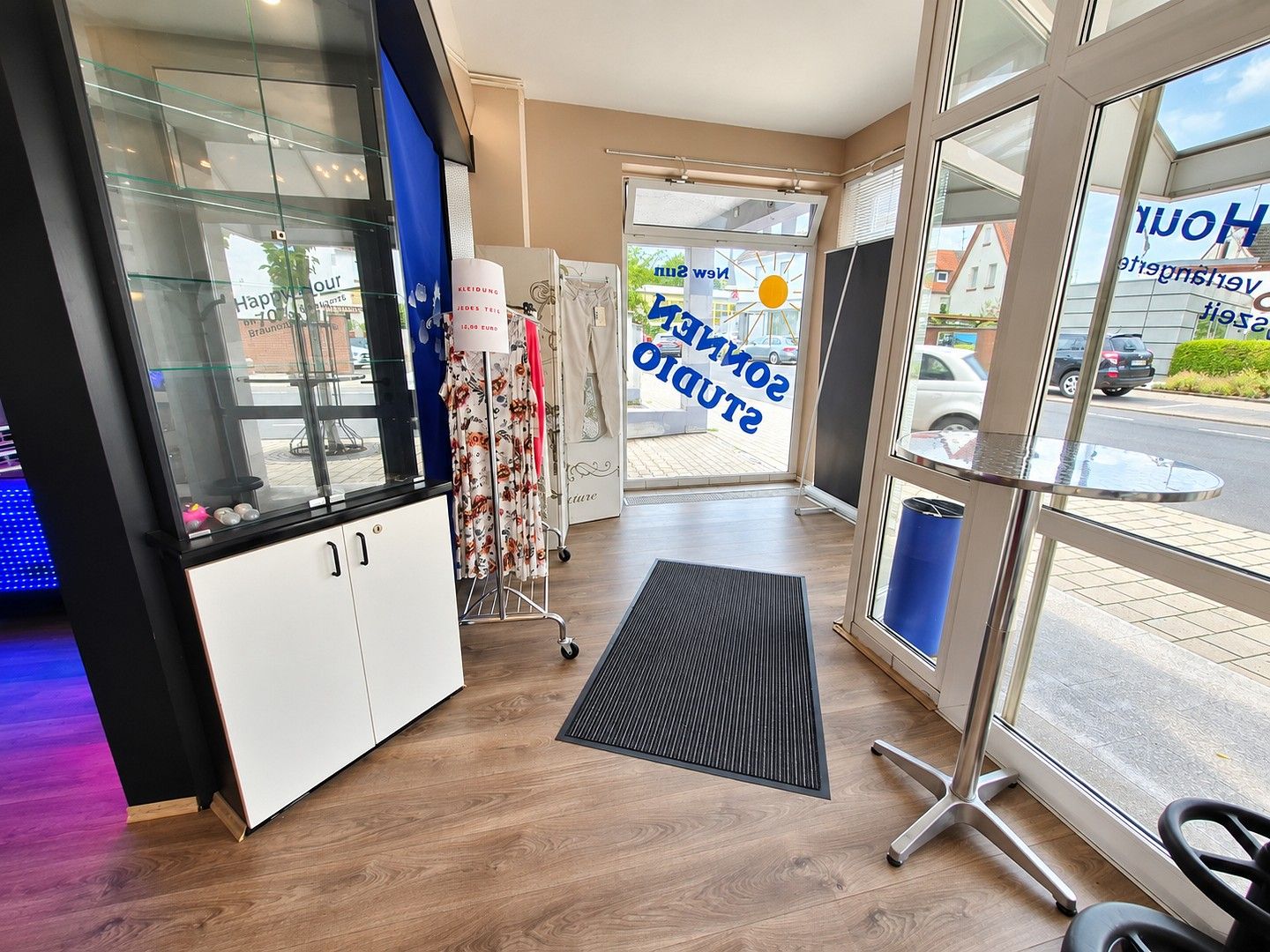 Obchodní prostory · 90 m² · , Hessen - 3