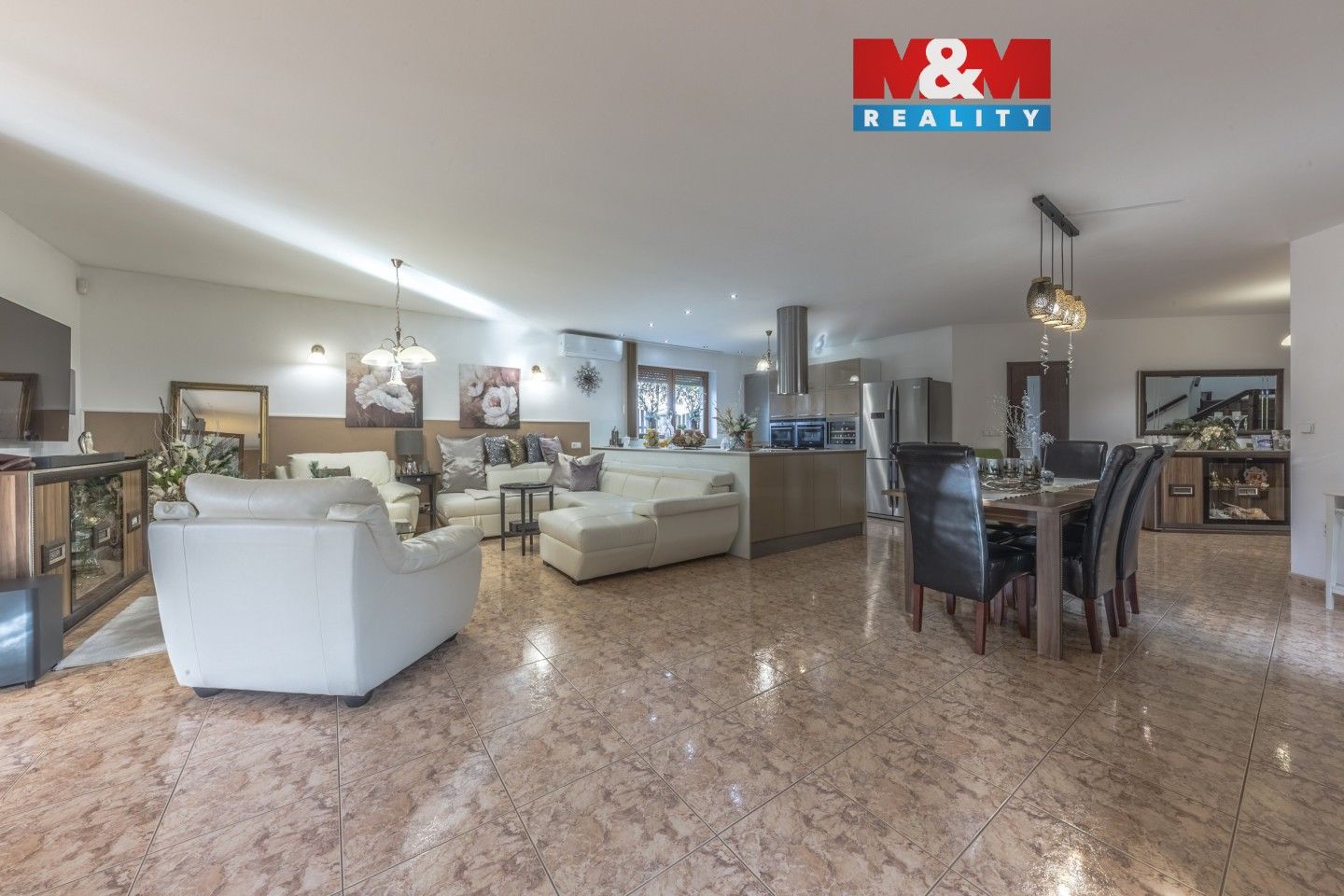 Rodinné domy, 9. května, Mladá Boleslav, 325 m²