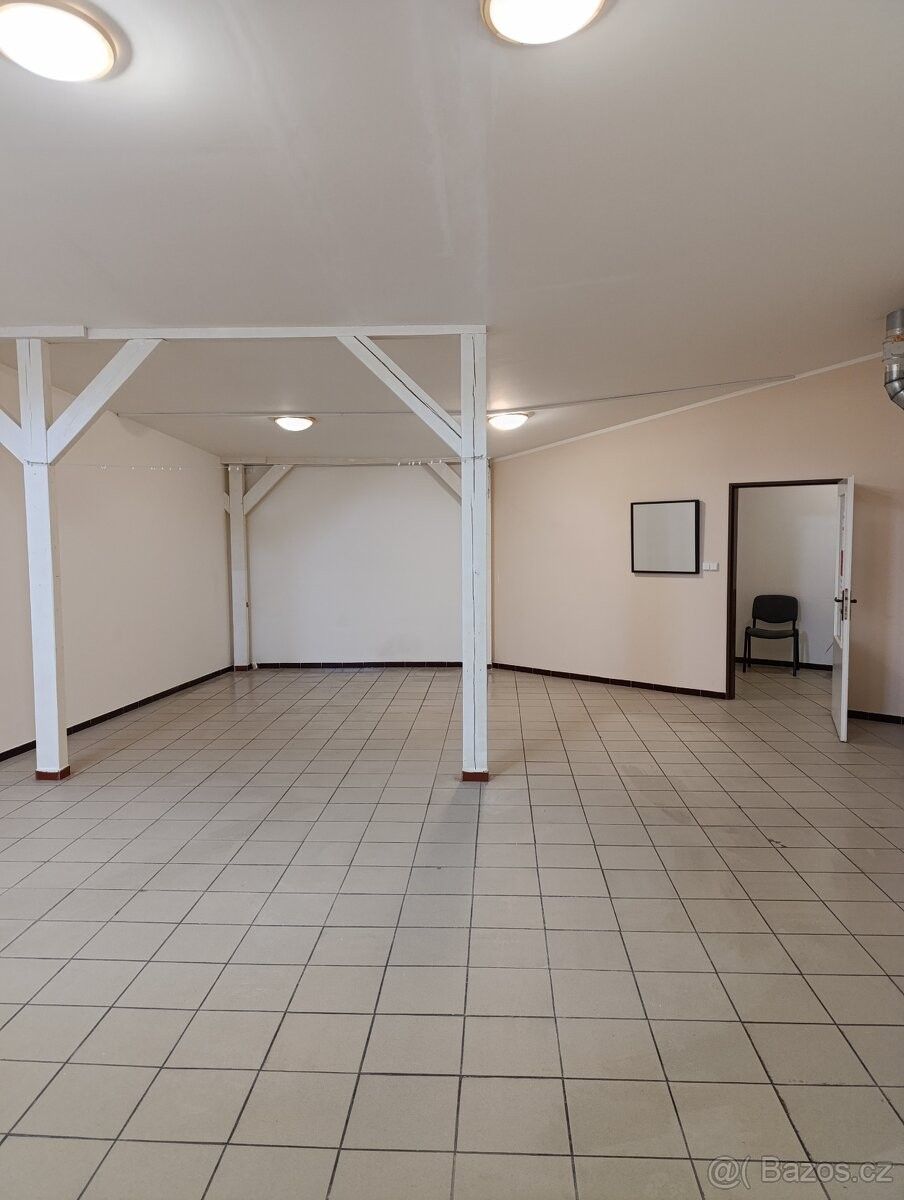 Pronájem obchodní prostory - Vizovice, 763 12, 50 m²