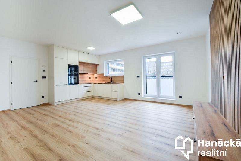 2+kk, Olomouc - Hodolany, Olomoucký kraj, 61 m² - 1