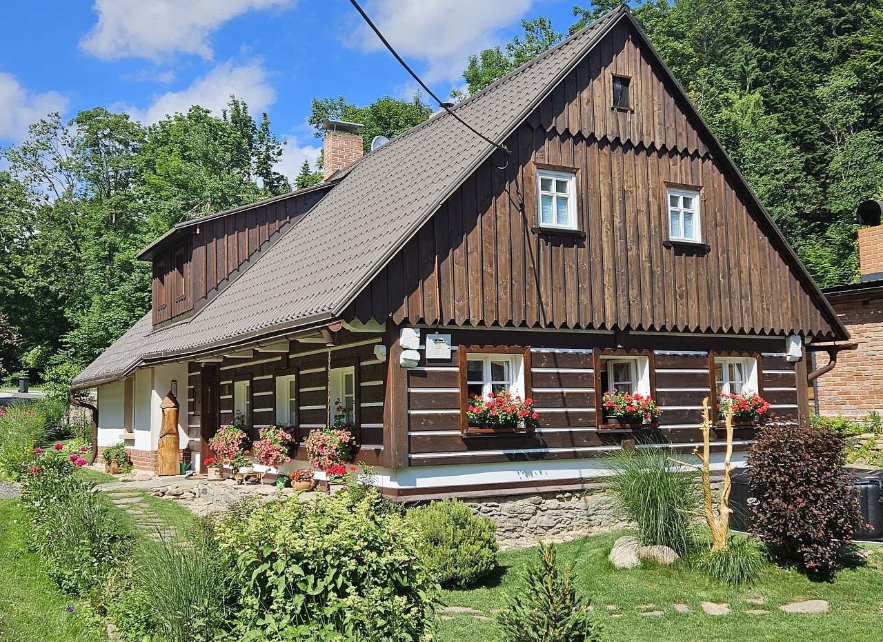 Chaty, Černý Důl - Čistá v Krkonoších, Královéhradecký kraj - 1
