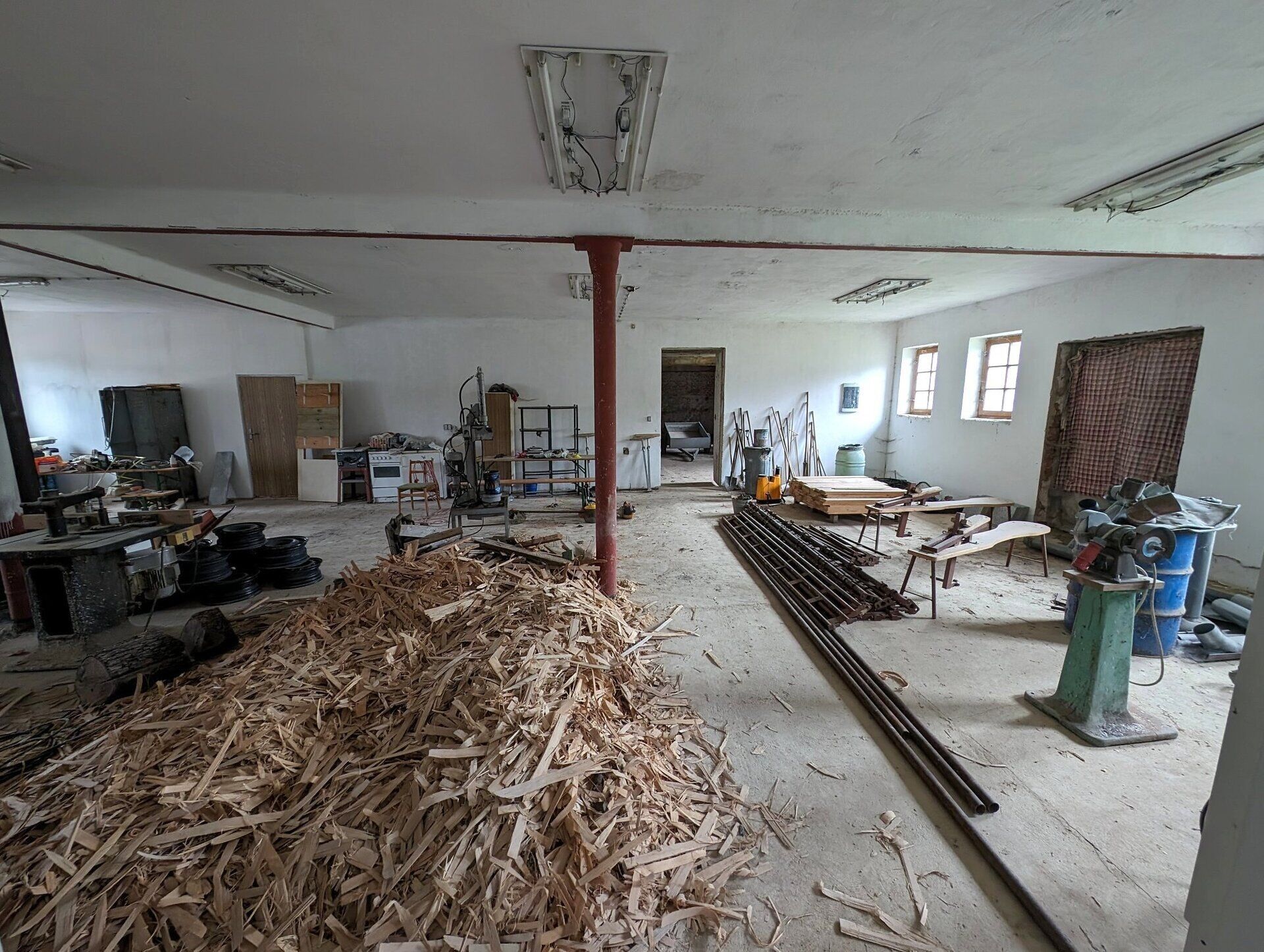 Prodej výrobní prostory - Svijanský Újezd, 1 900 m² - 5