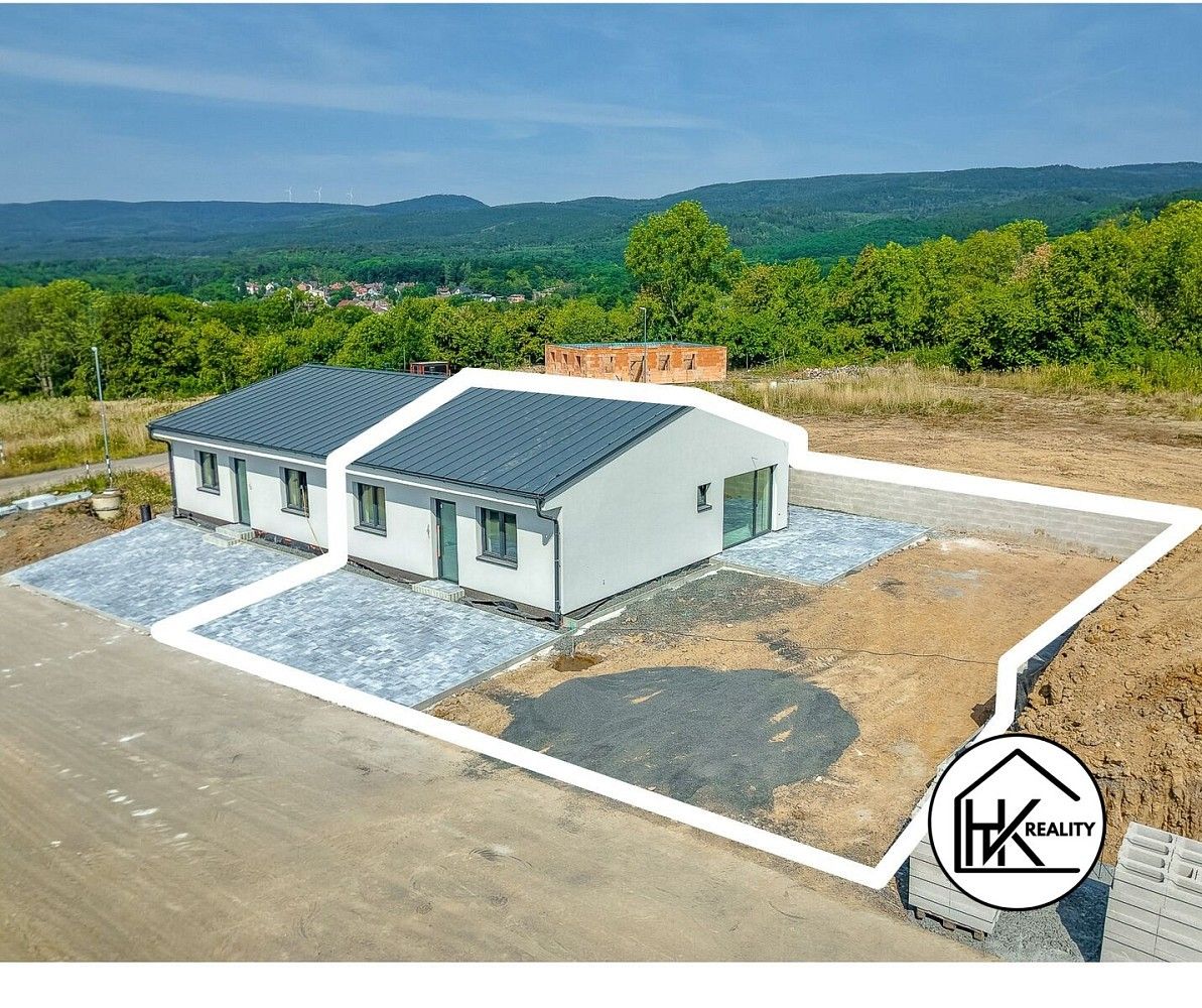 Rodinné domy, Dubí, okres Teplice, 94 m² - 2
