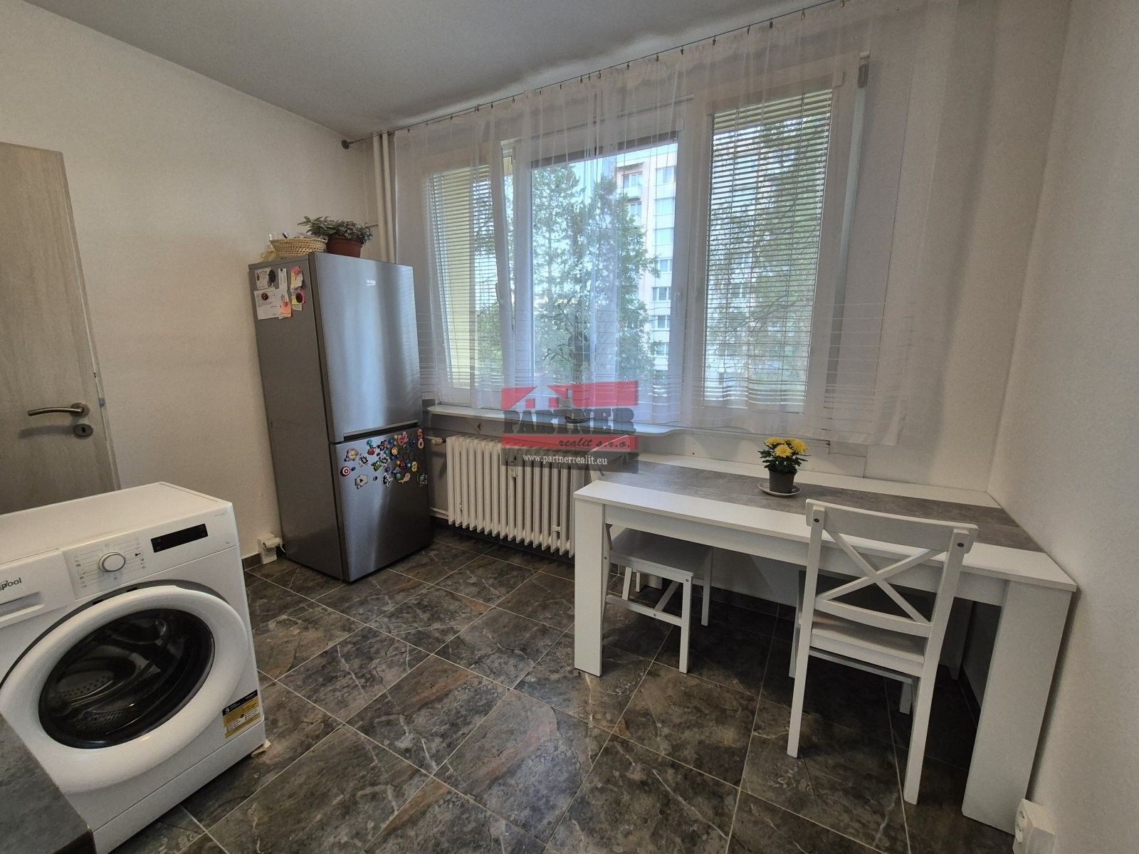 Pronájem byt 3+1 - sídliště Vajgar 563, Jindřichův Hradec III, 65 m² - 5