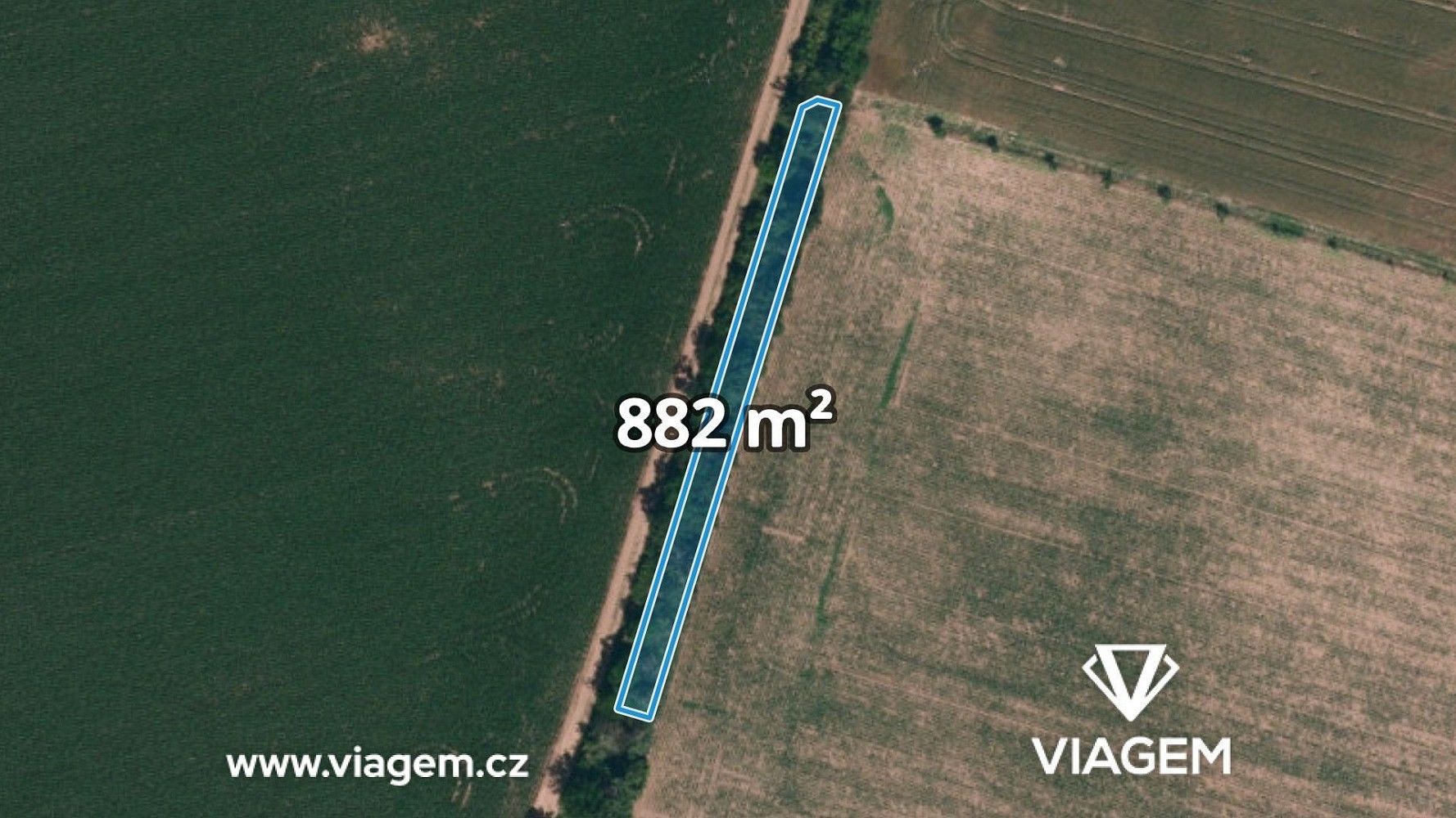 Les, 882 m²