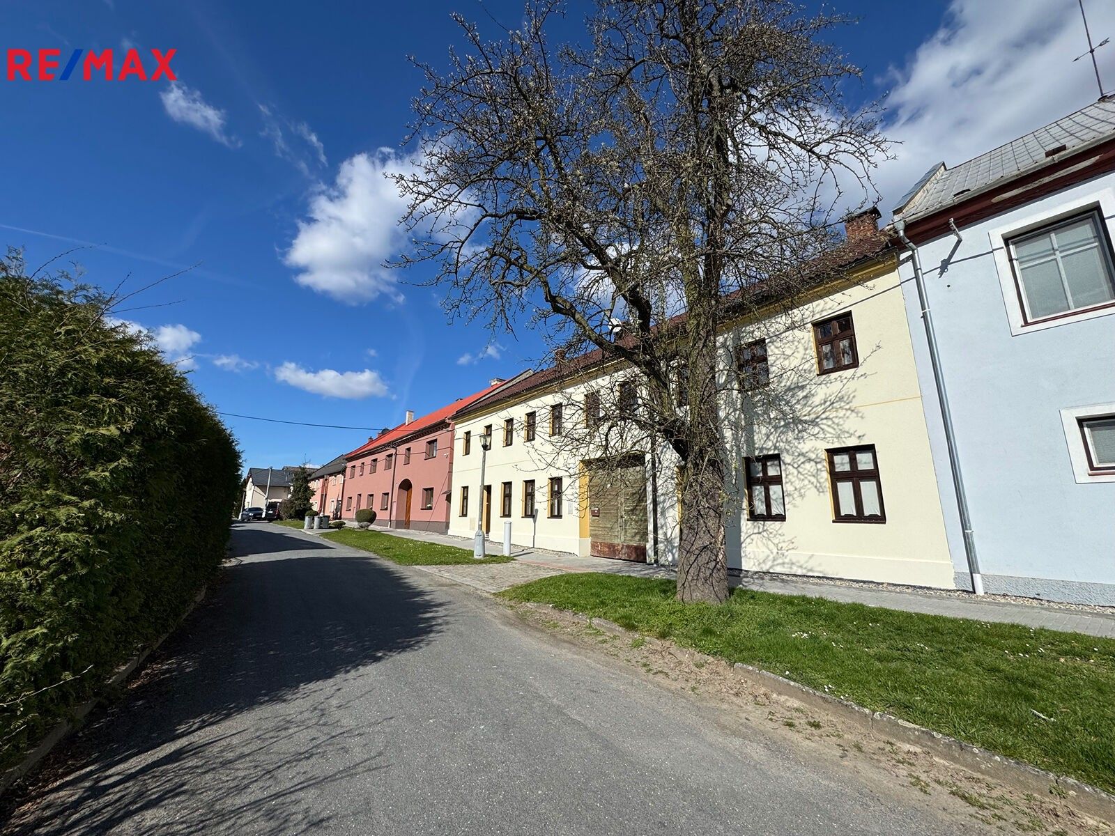 Rodinné domy, Moravská Huzová, Štěpánov, 457 m²