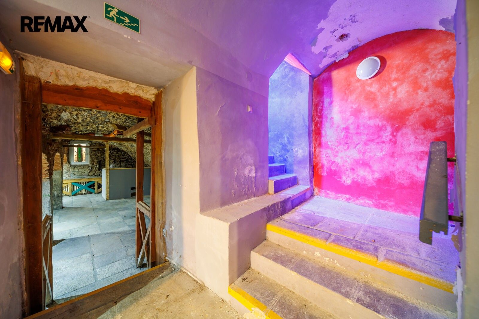 Restaurace · 95 m² · Cechovní 229, Cheb - 3