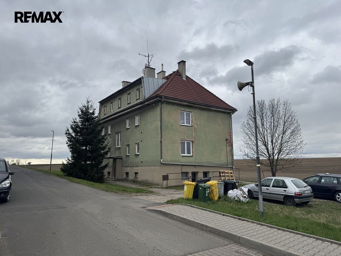 Činžovní domy, Vrbičany, okres Litoměřice, 357 m² - 2