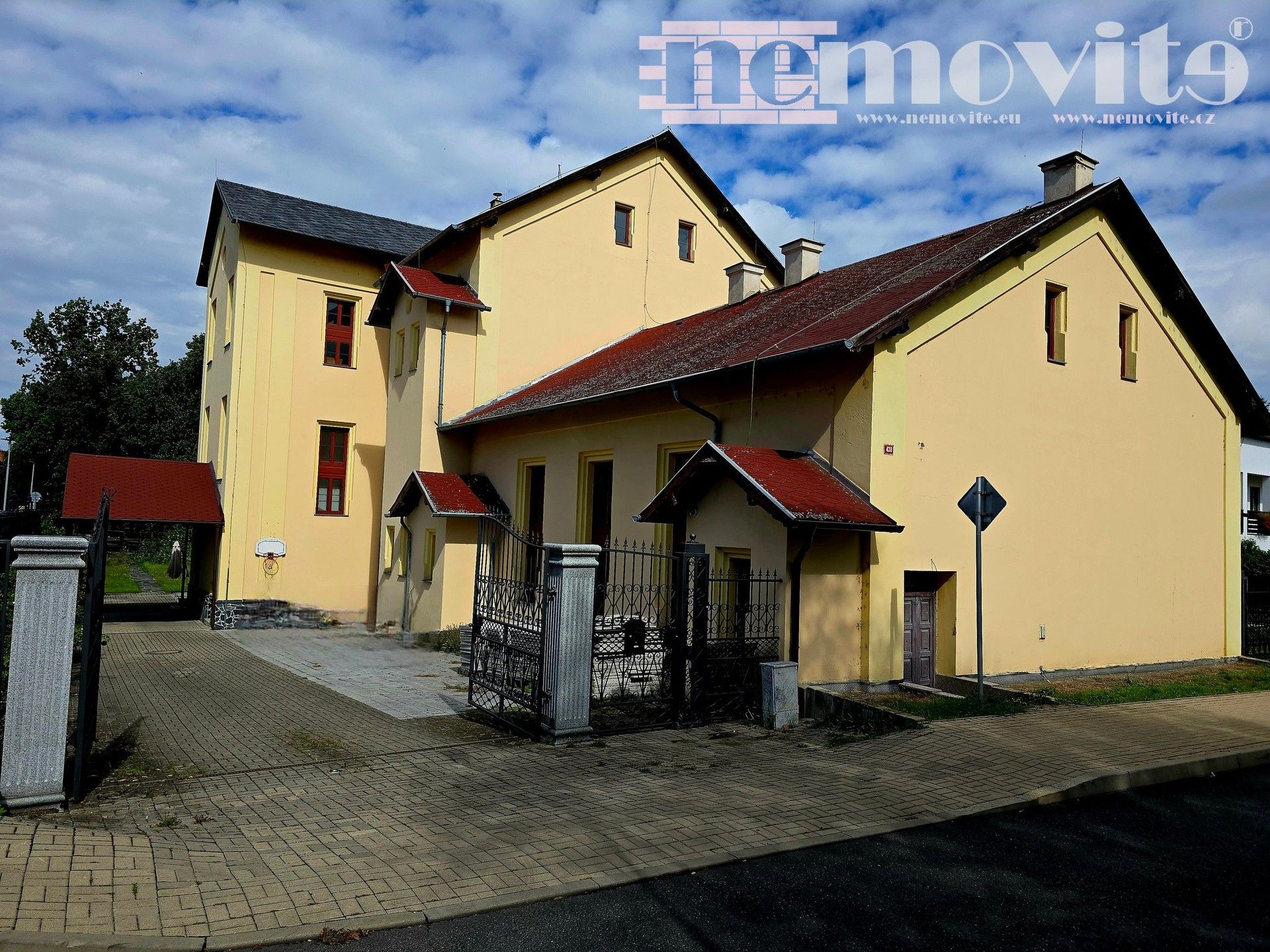Prodej rodinný dům - Holárkovy sady, Louny, 1 624 m² - 5
