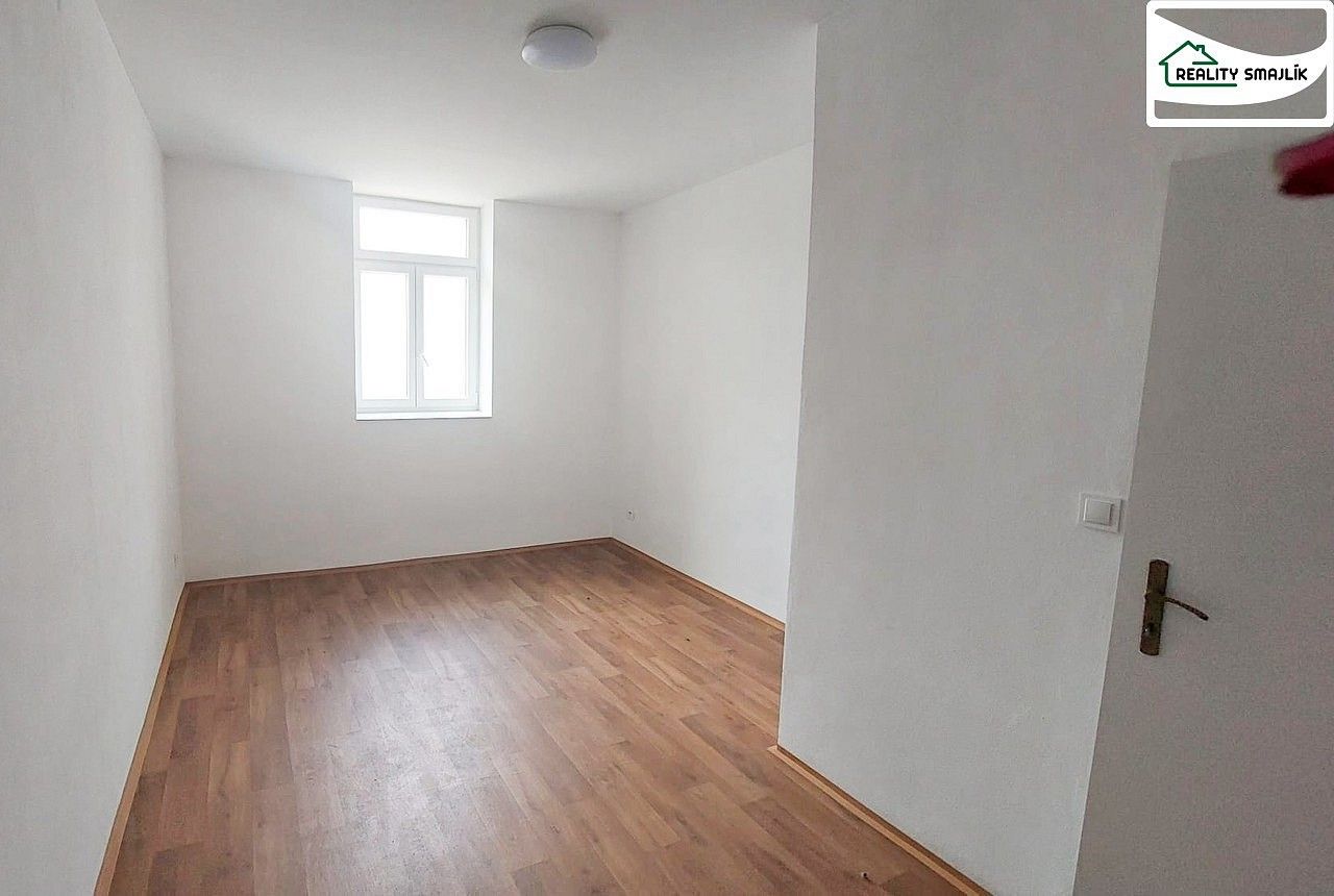 1+kk, Cheb, Karlovarský kraj, 20 m² - 2