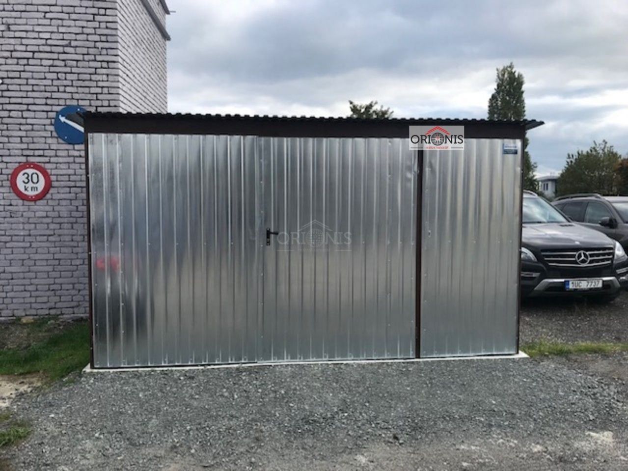 Pronájem garáž - Raisova, Chomutov, 24 m²