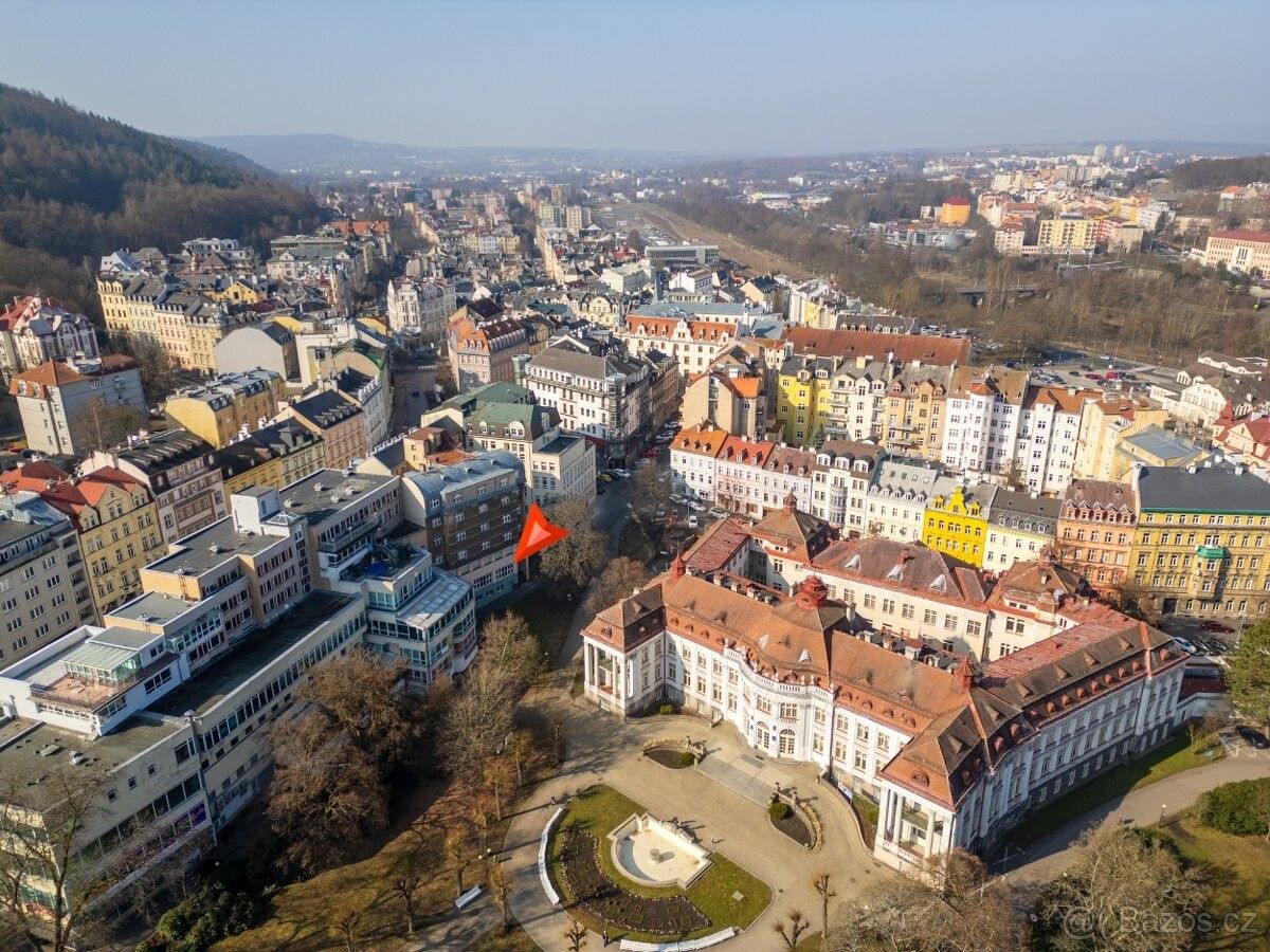 Obchodní prostory · Karlovy Vary, 360 01 - 3