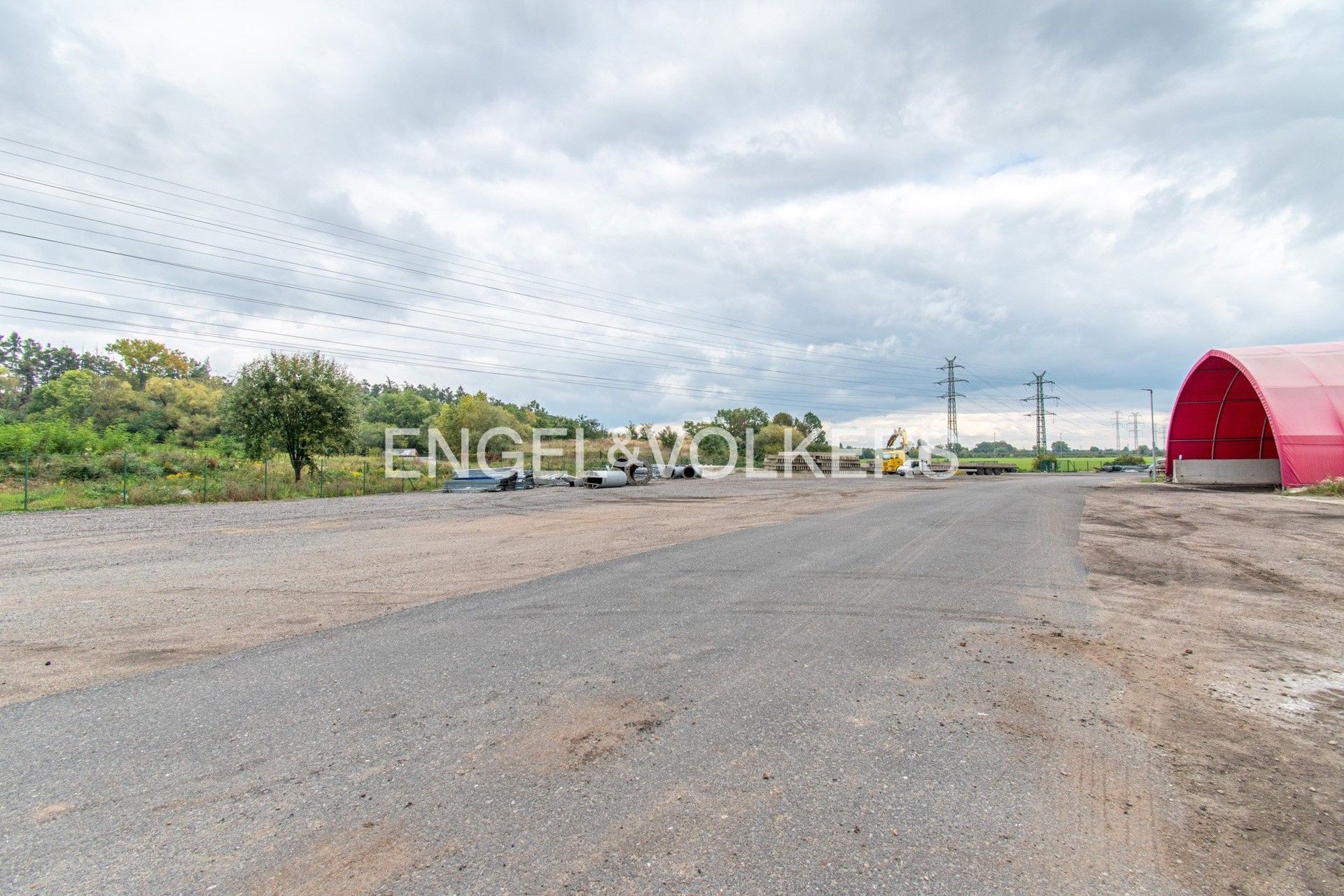 Pronájem komerční pozemek - Tovární, Poříčany