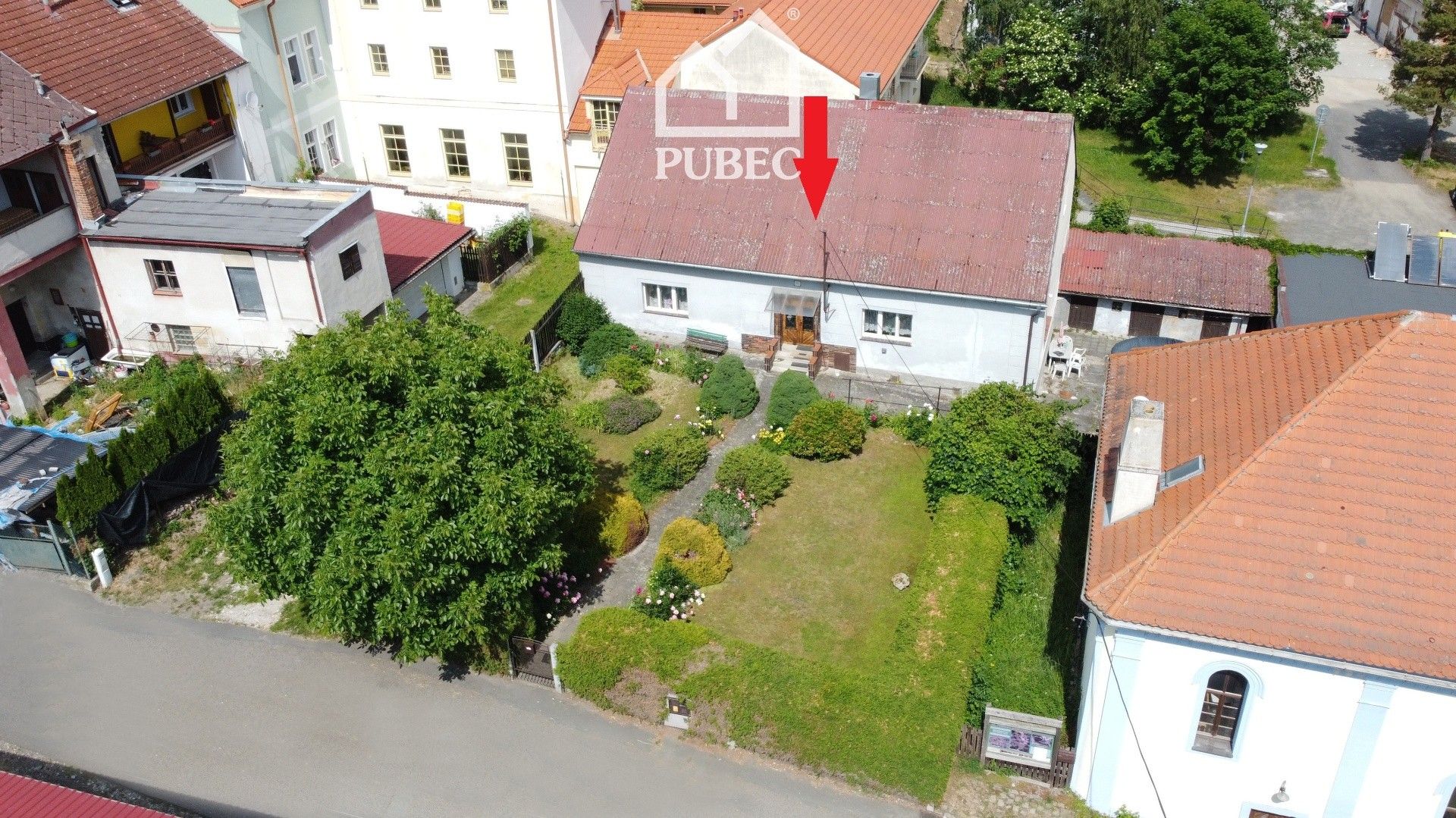 Prodej dům - Na Potocích, Radnice, 260 m²