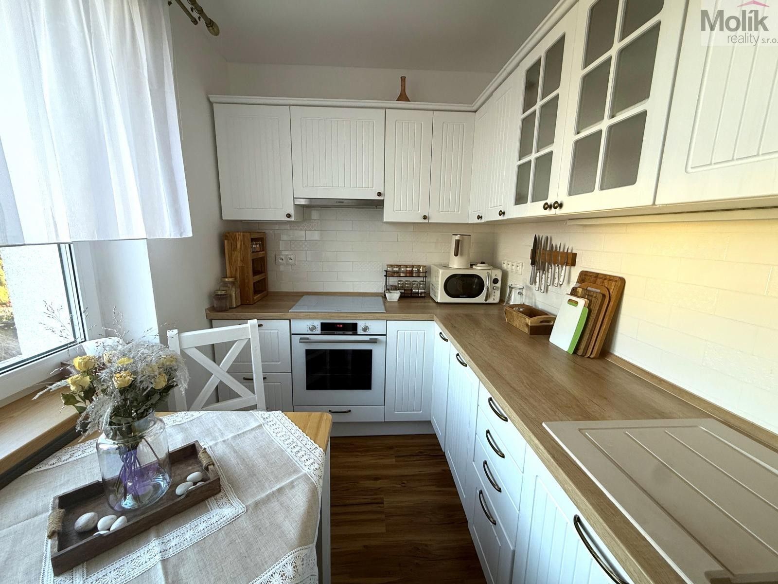 2+1, V Zahrádkách, Most, 55 m²