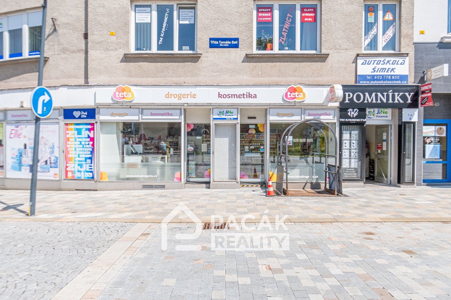 Obchodní prostory, třída Tomáše Bati, Zlín, 247 m² - 2