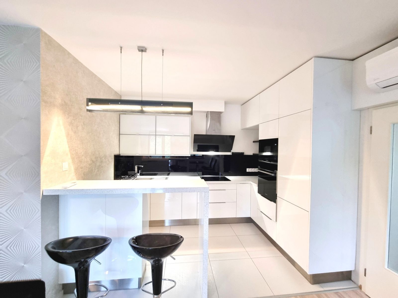 3+kk, K Náhonu, Praha - Hloubětín, 92 m² - 2