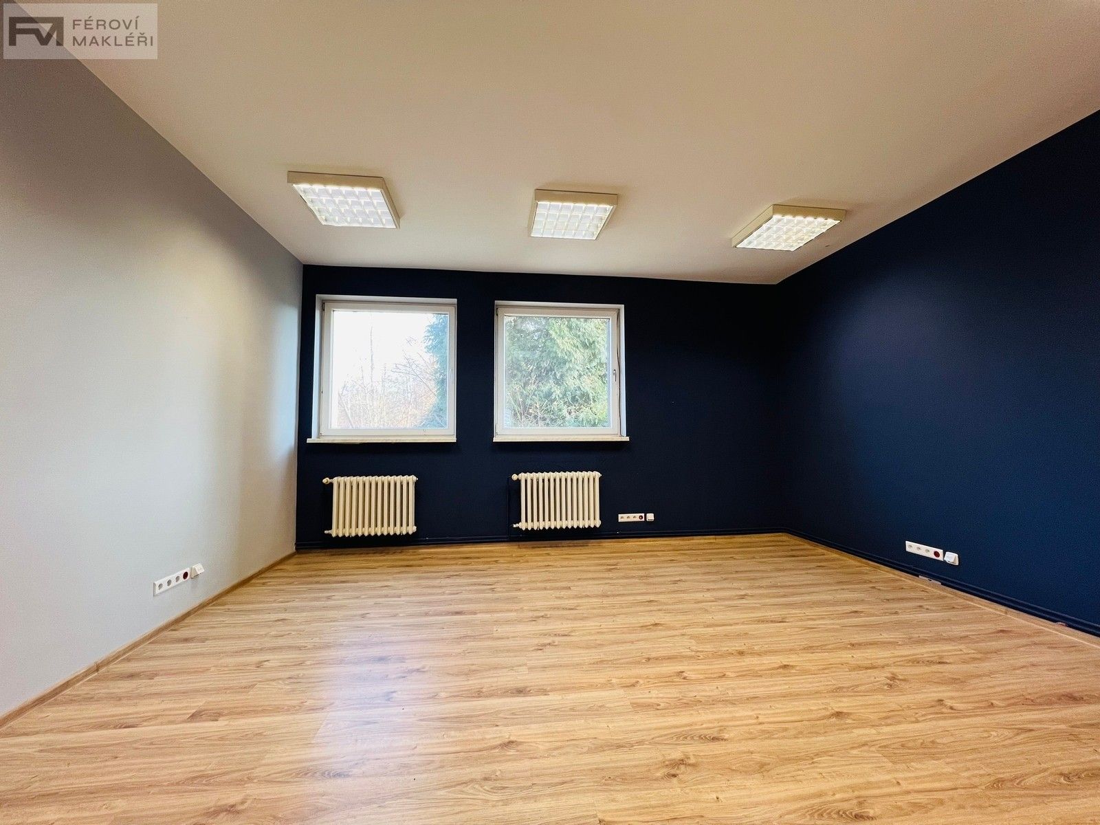 Kanceláře, Nová Tovární, Český Těšín, 1 m²