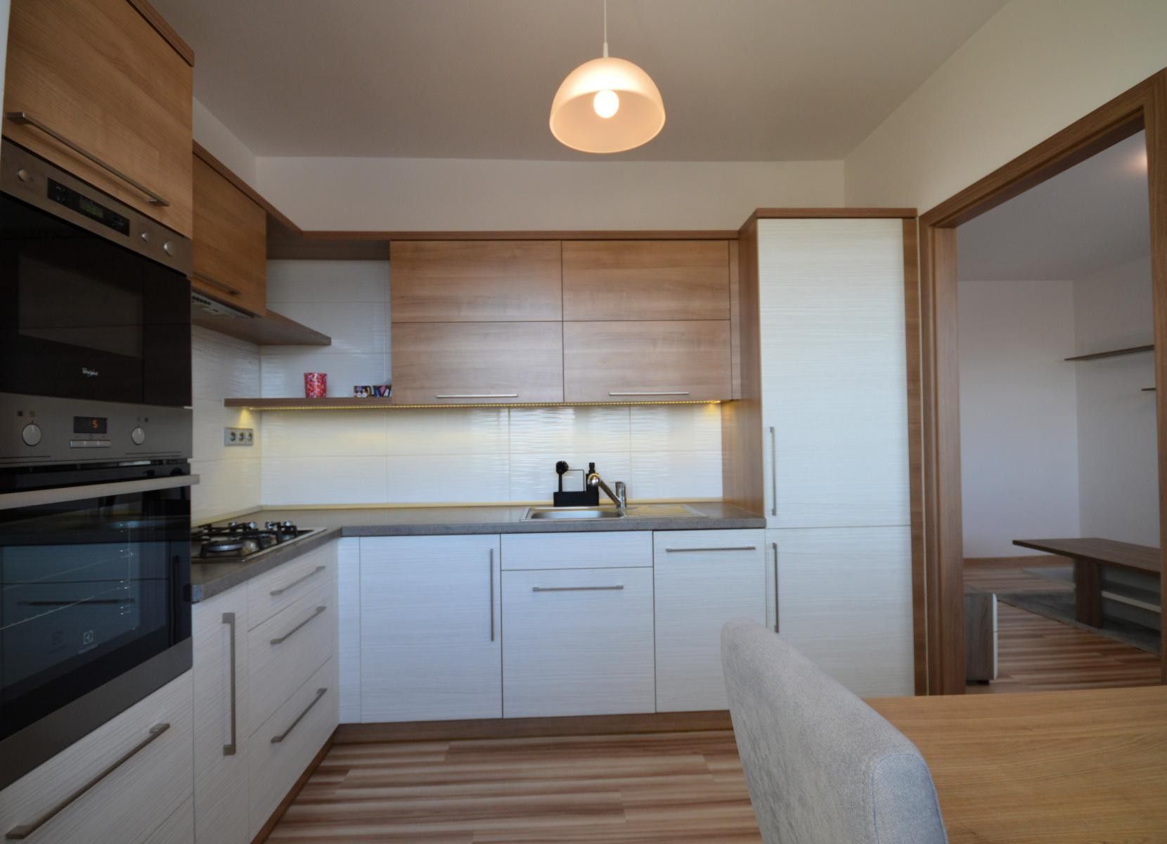 Pronájem byt 1+1 - Kopernikova, Třinec, 36 m²