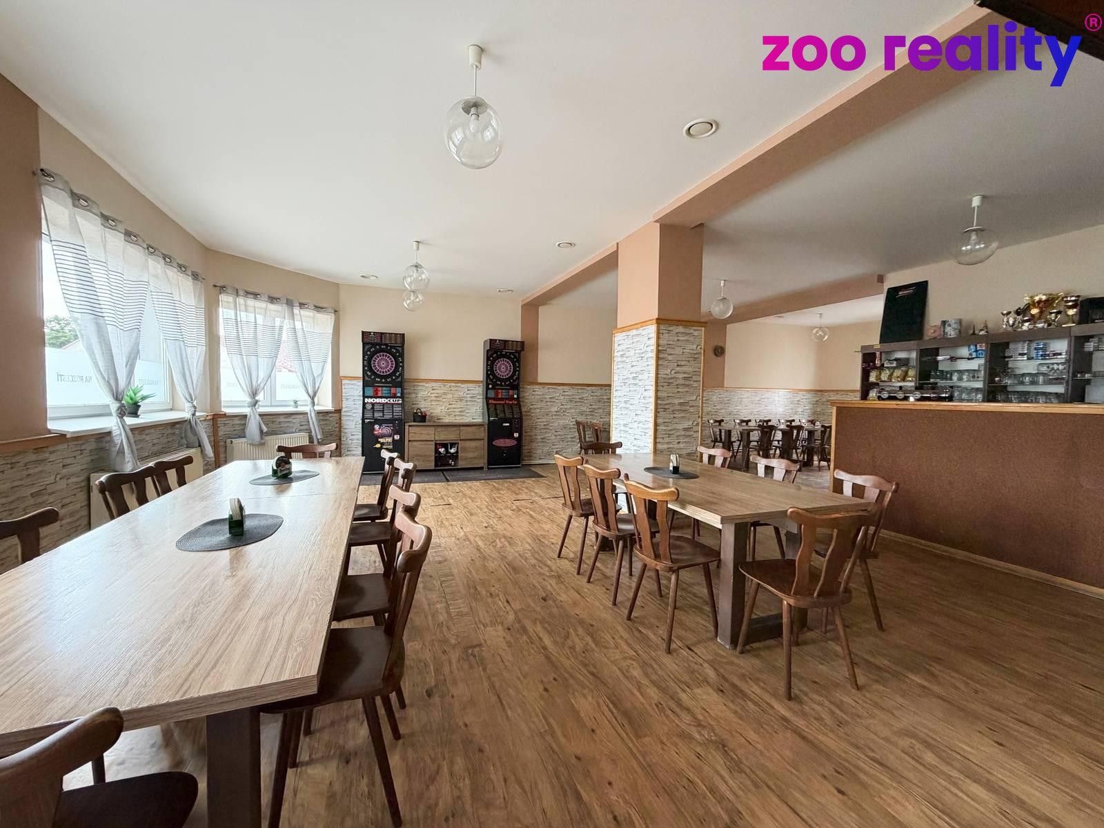 Restaurace, Valovská 283, Podbořany, 180 m² - 2