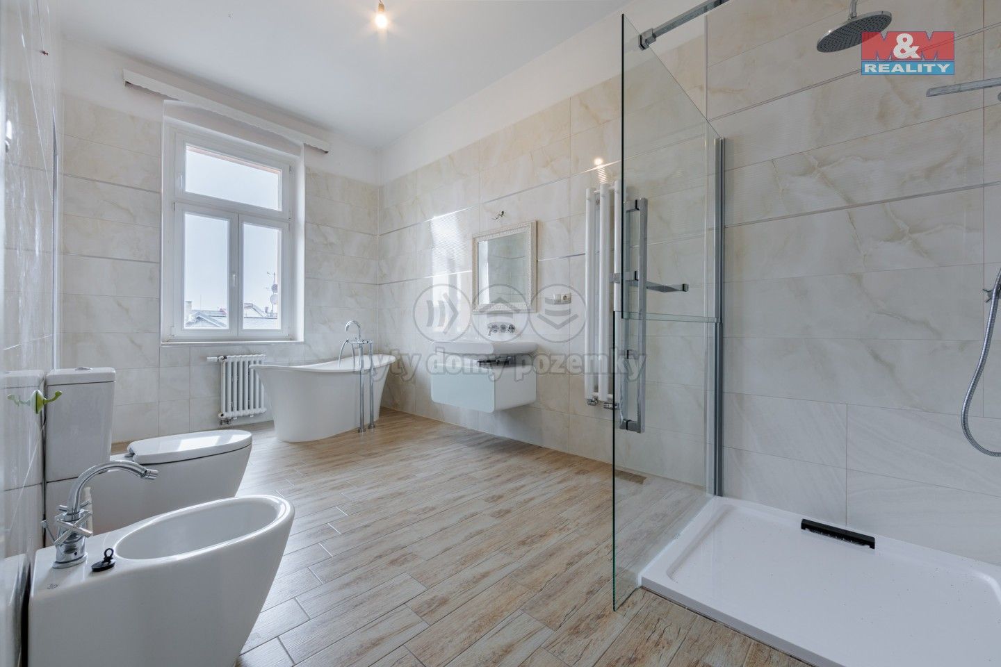 2+kk, Svahová, Karlovy Vary, 80 m²