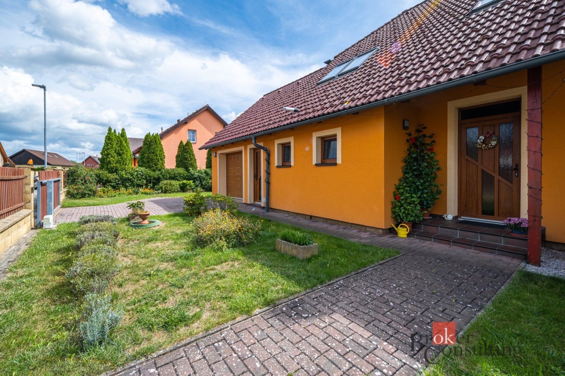 Prodej rodinný dům - Butoves, 198 m² - 5