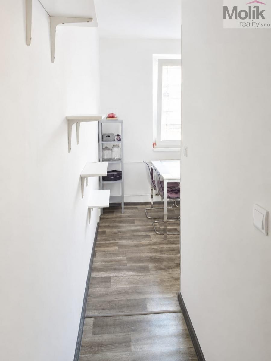 Prodej byt 3+1 - 5. května, Jirkov, 67 m² - 5