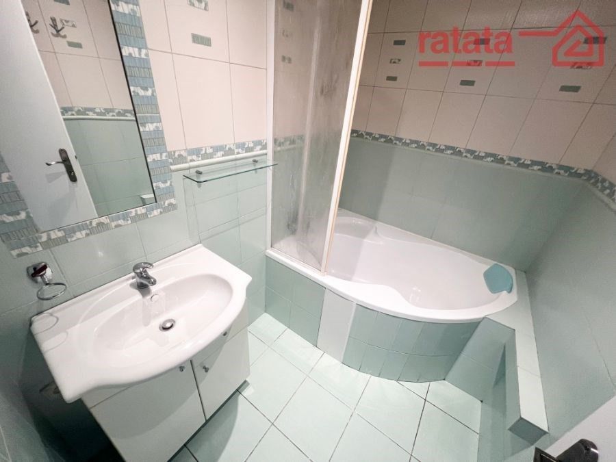 Pronájem byt 2+1 - Dřínovská, Chomutov, 59 m²