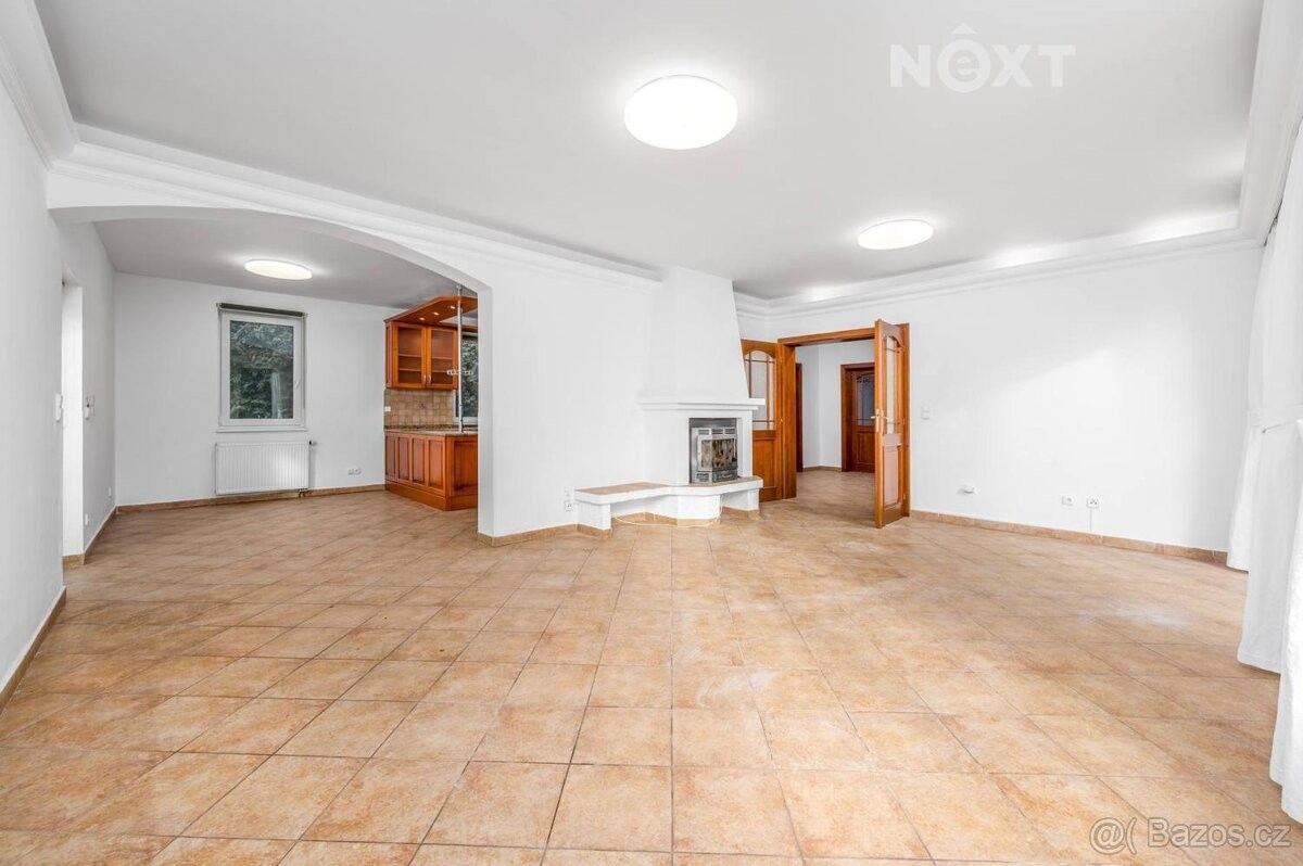 Prodej rodinný dům - Praha, 149 00