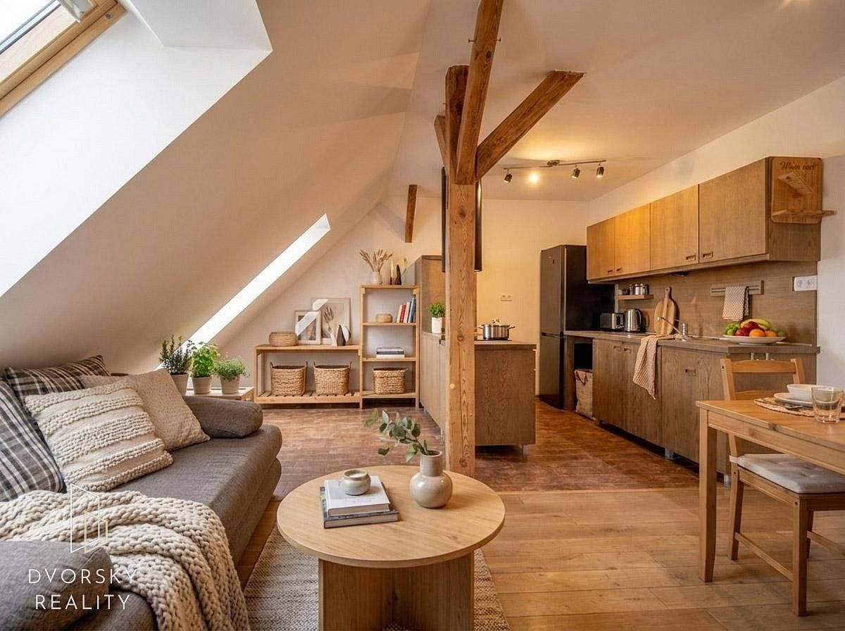 Prodej byt 4+kk - Mnichovo Hradiště, okres Mladá Boleslav, Středočeský kraj, 87 m² - 1