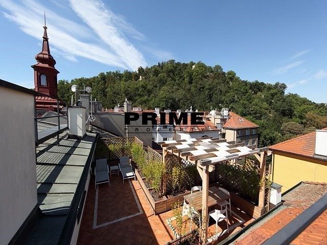 Byty, Újezd, Praha, 265 m²