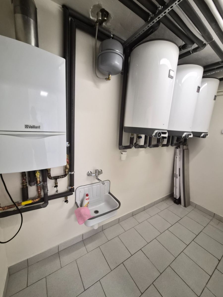 Prodej rodinný dům - Staňkova, Praha - Háje, 292 m² - 5