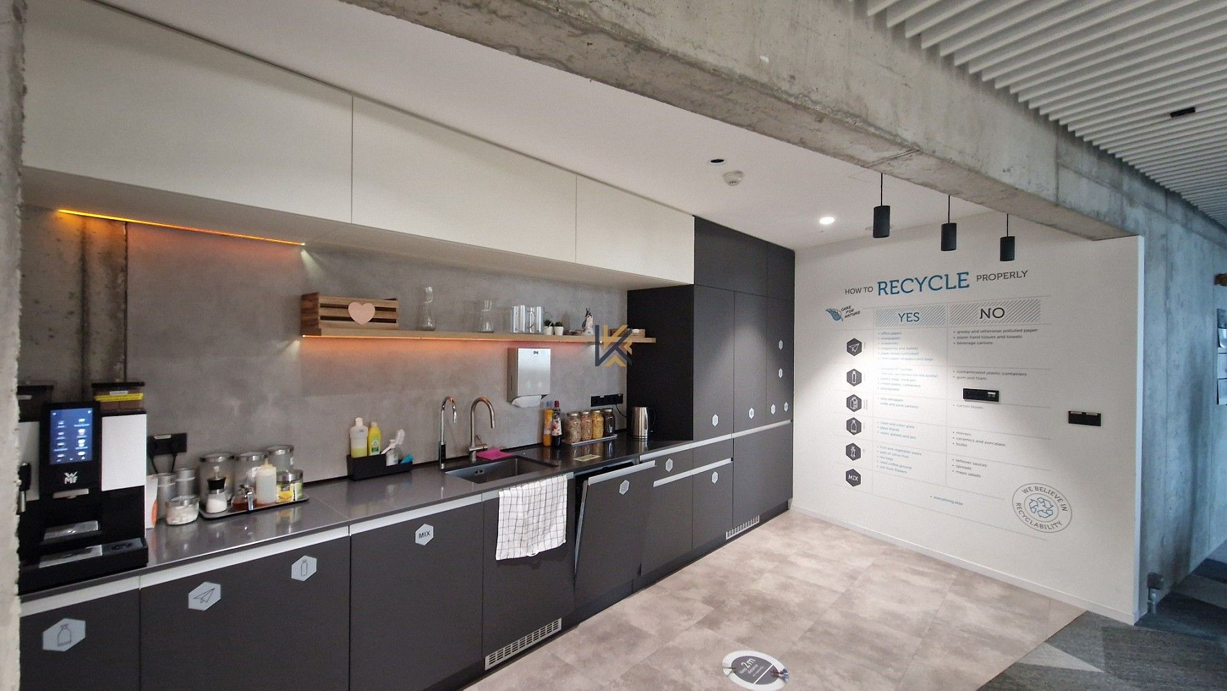 Kancelář · 447 m² · Praha, Hlavní město Praha - 4