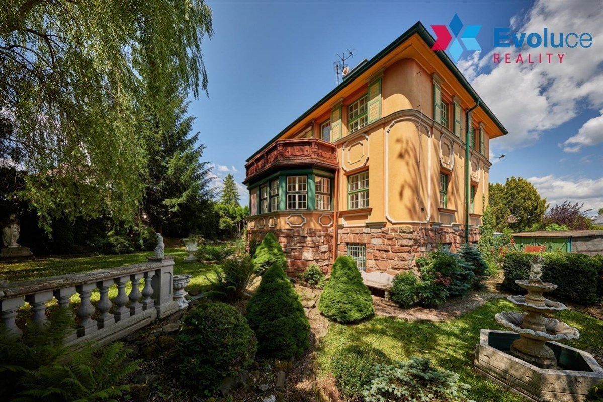 Prodej dům - Žižkova, Horní Předměstí, Trutnov, Česko, 371 m²