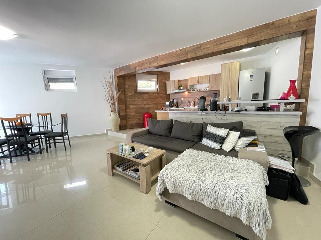 Prodej rodinný dům - Praha, 100 00