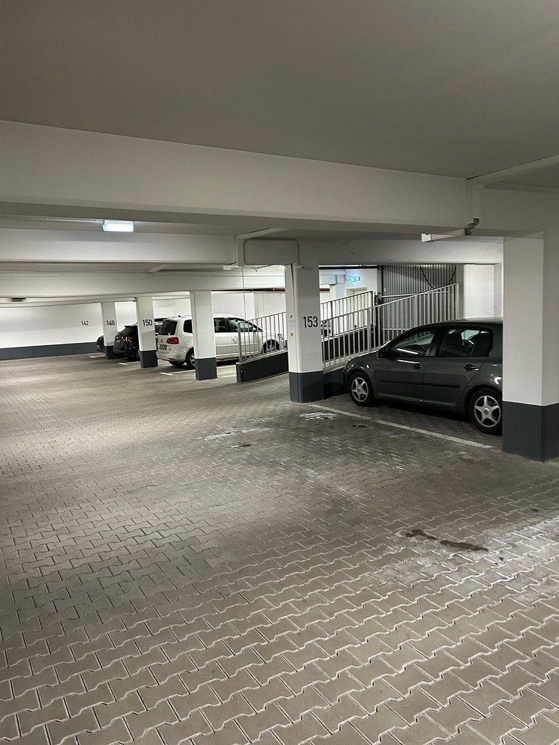 Garáž · Tuerkenstraße 28 München Maxvorstadt Bayern 80333 - 3