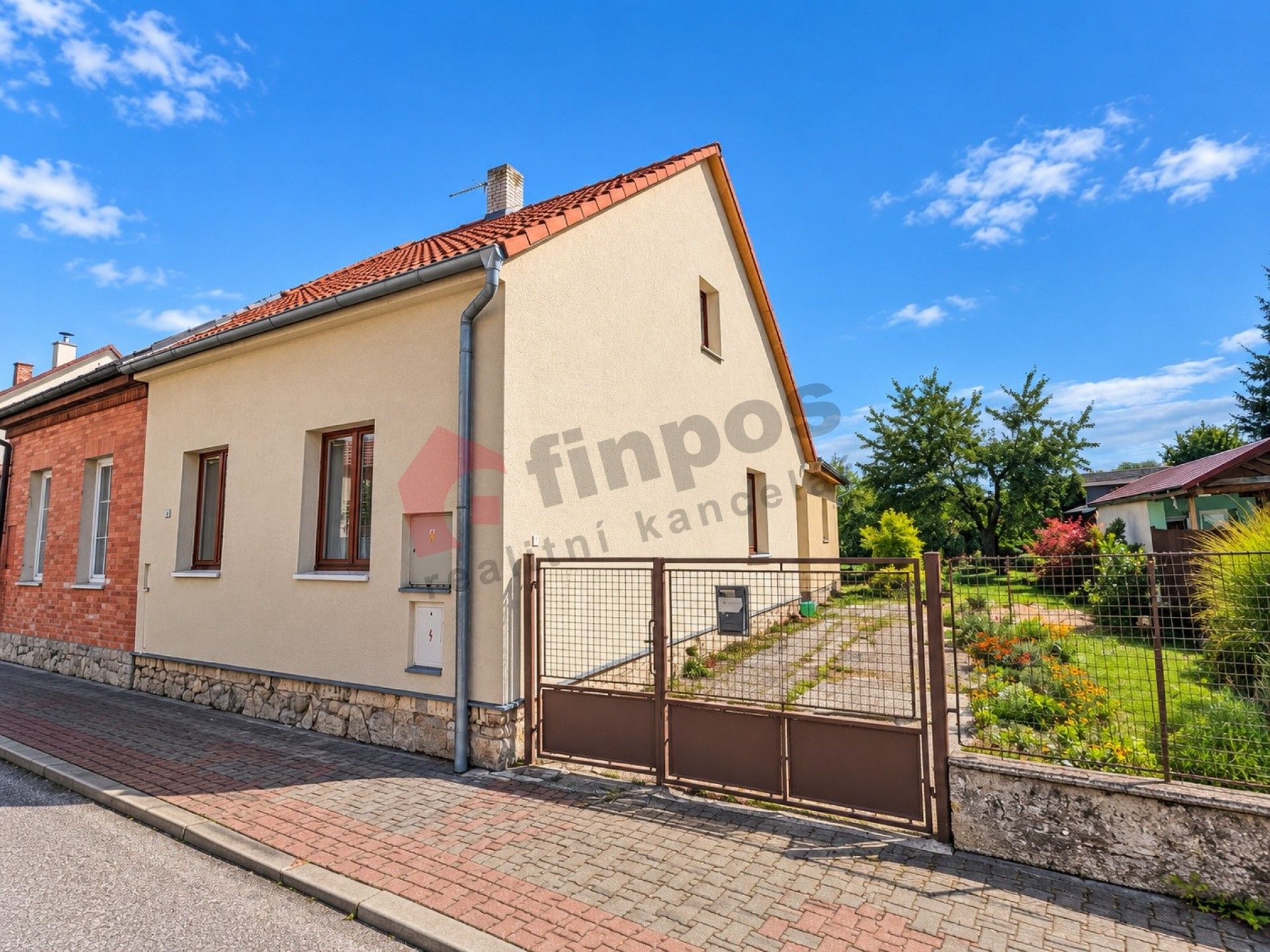Pronájem rodinný dům - Pod Loretou 347, Chlumec nad Cidlinou IV, 70 m² - 1