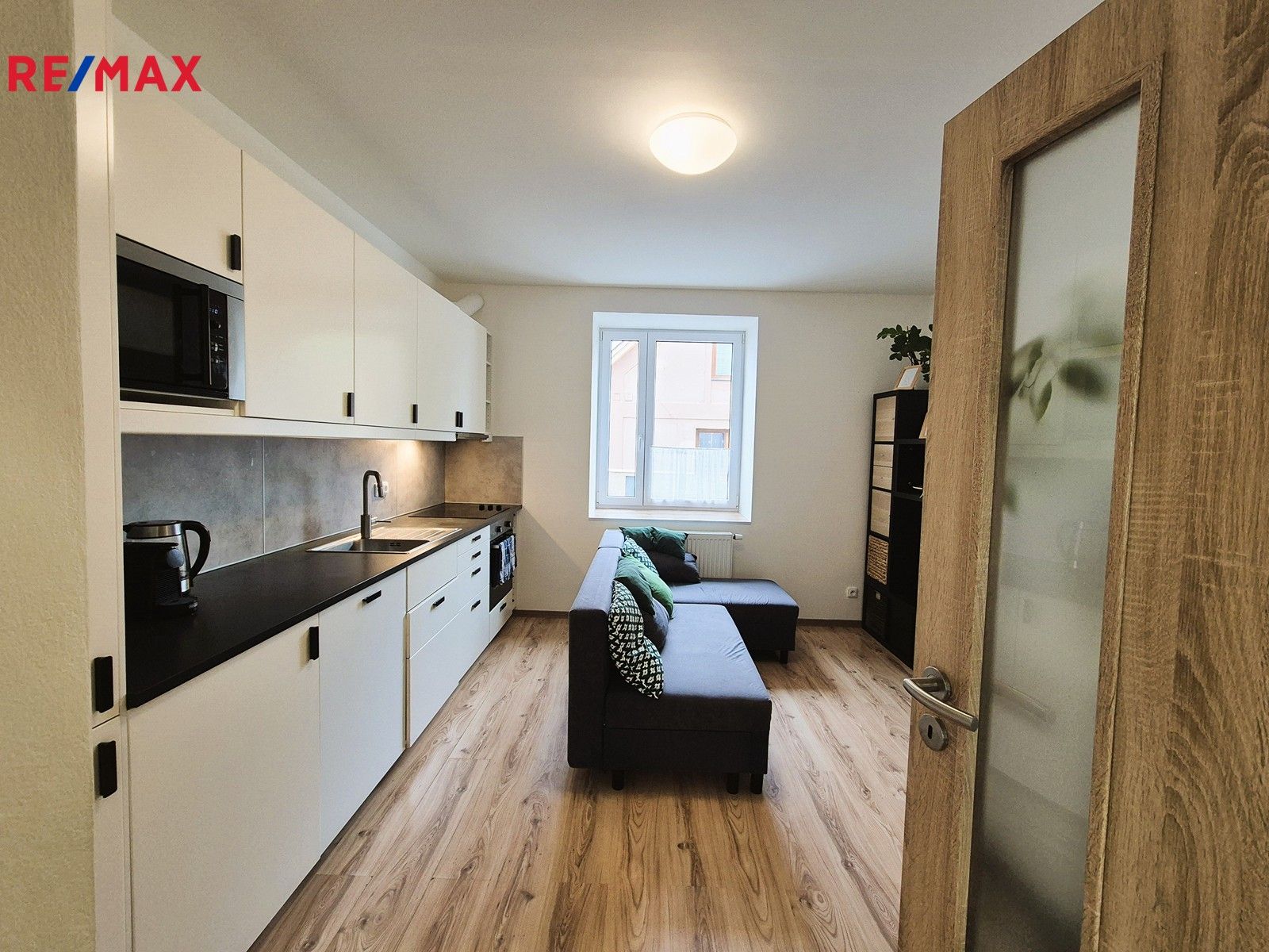 2+kk, Cementářská, Praha, 46 m²