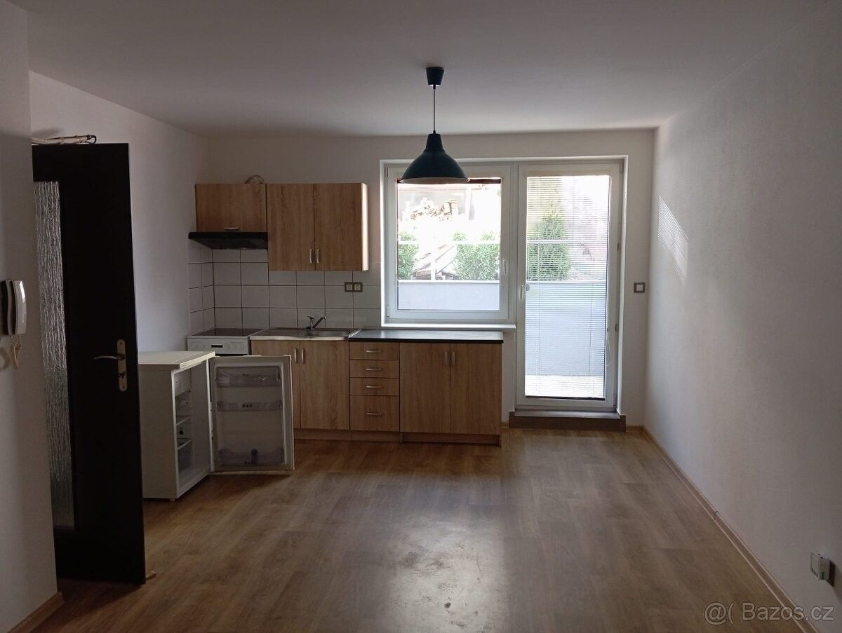 Pronájem byt - Uherský Brod, 688 01