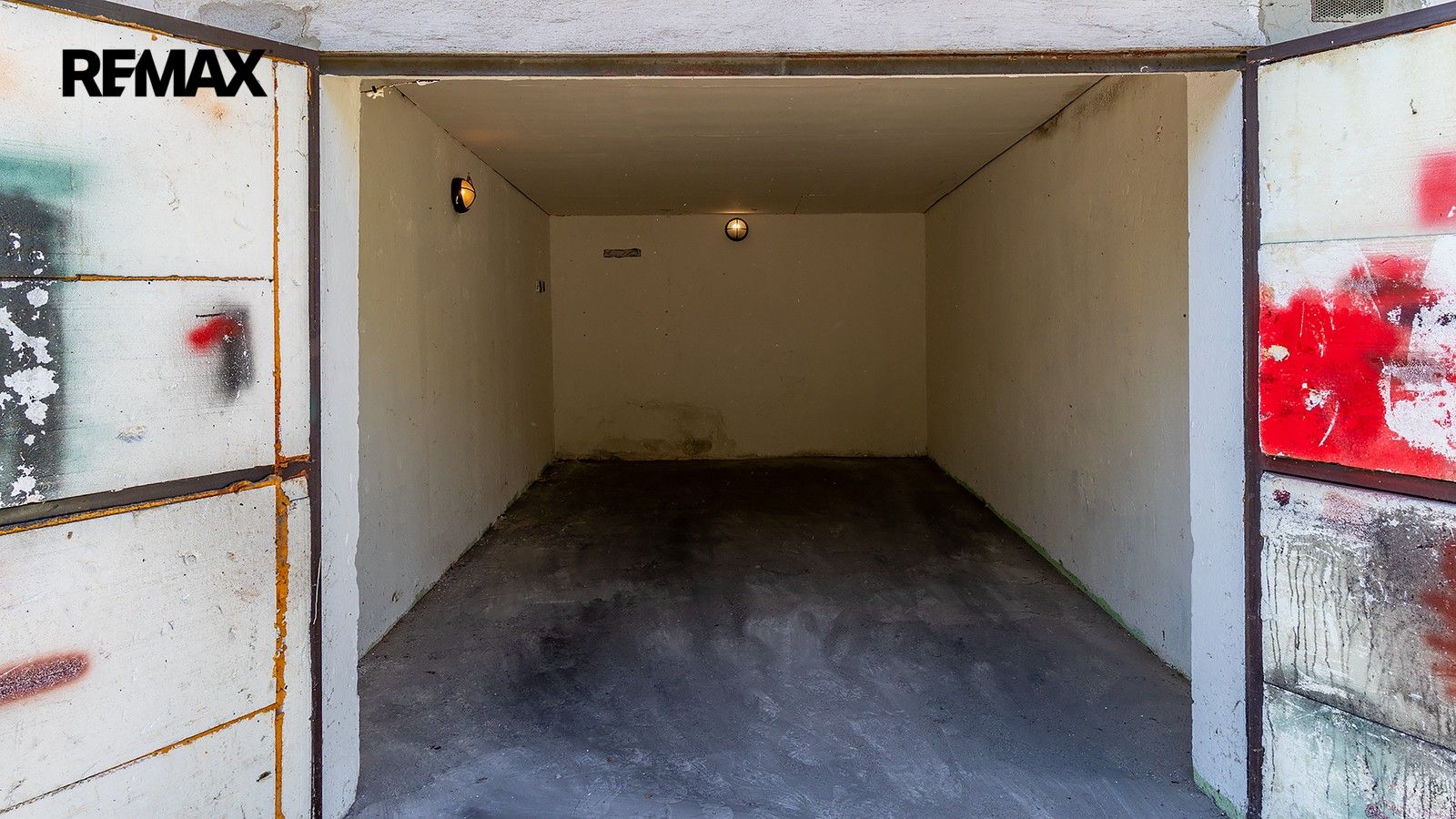 Garáže, Česká Lípa, 20 m² - 2