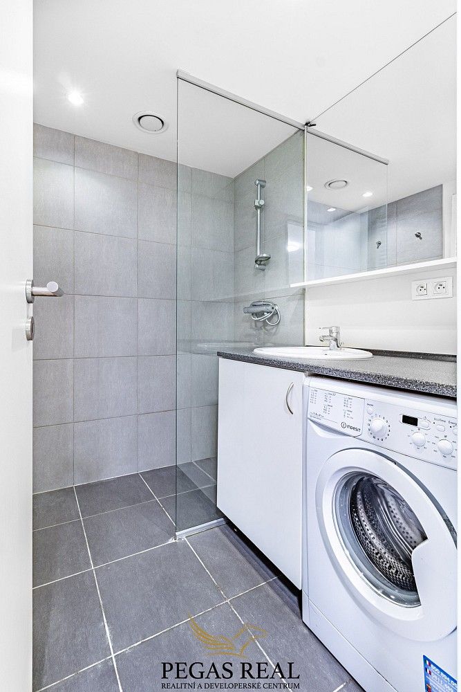 Pronájem byt 1+kk - Brno - Trnitá, okres Brno-město, Jihomoravský kraj, 34 m² - 5