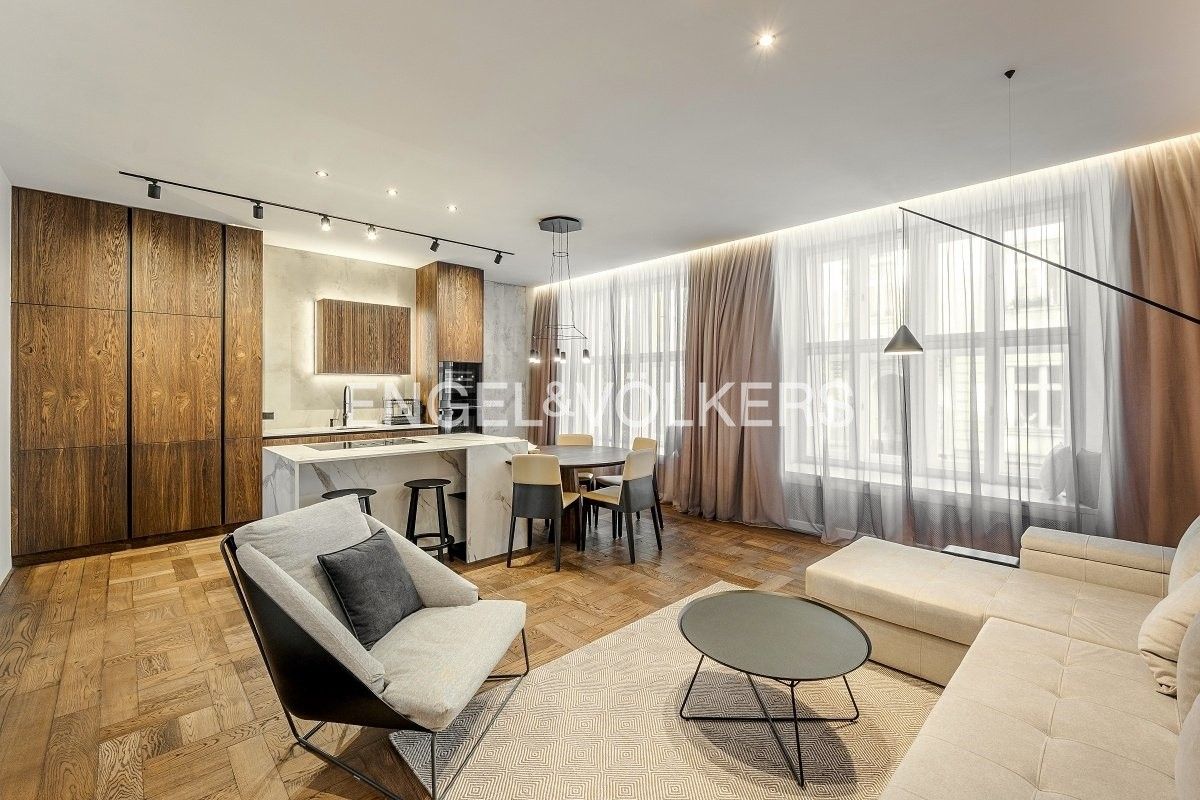 Pronájem byt 3+kk - Elišky Krásnohorské, Praha, 105 m²