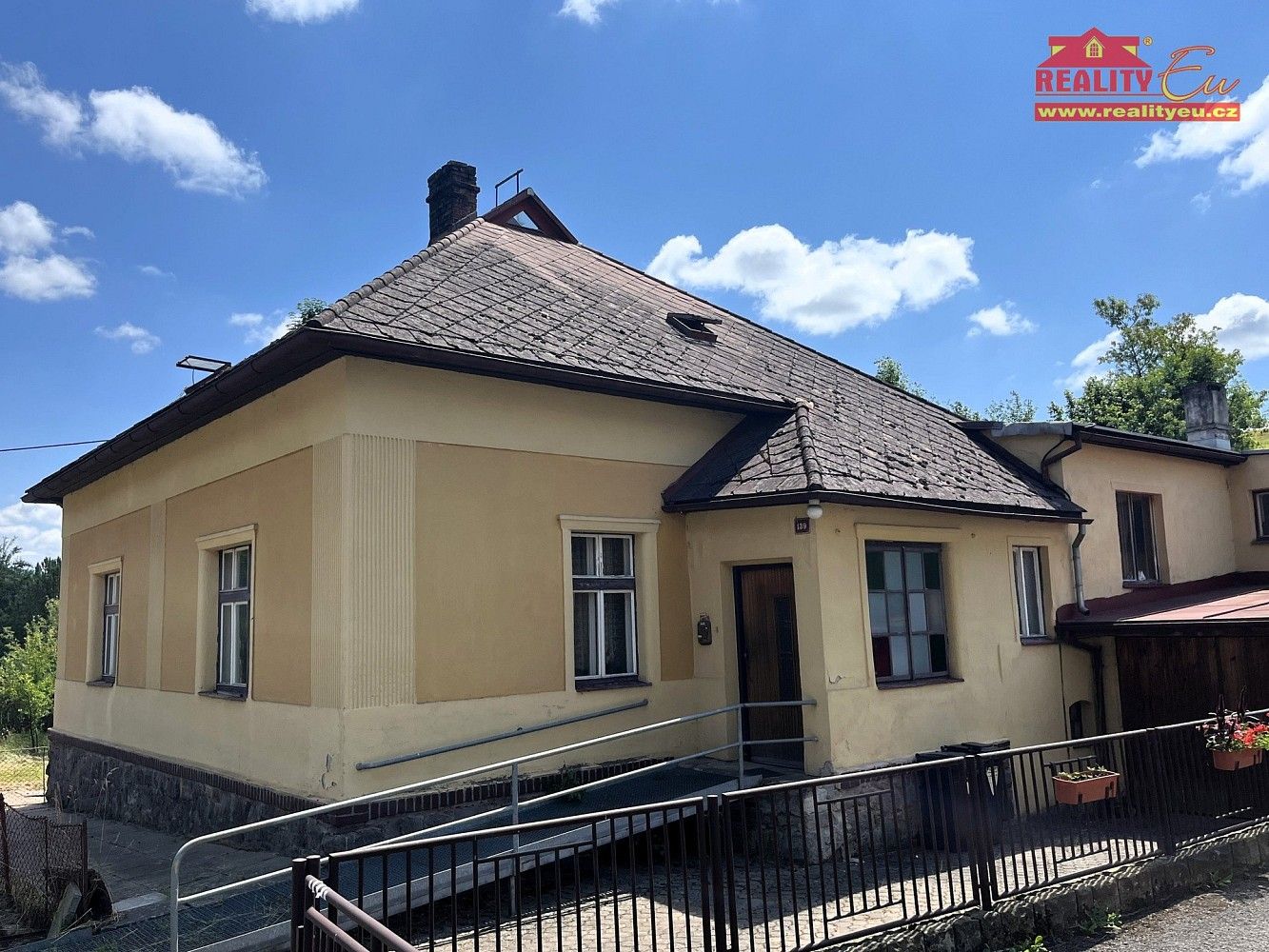 Prodej rodinný dům - Hronov - Velký Dřevíč, okres Náchod, 260 m² - 2