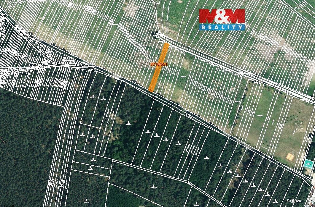 Pozemky pro bydlení, Vracov, 696 42